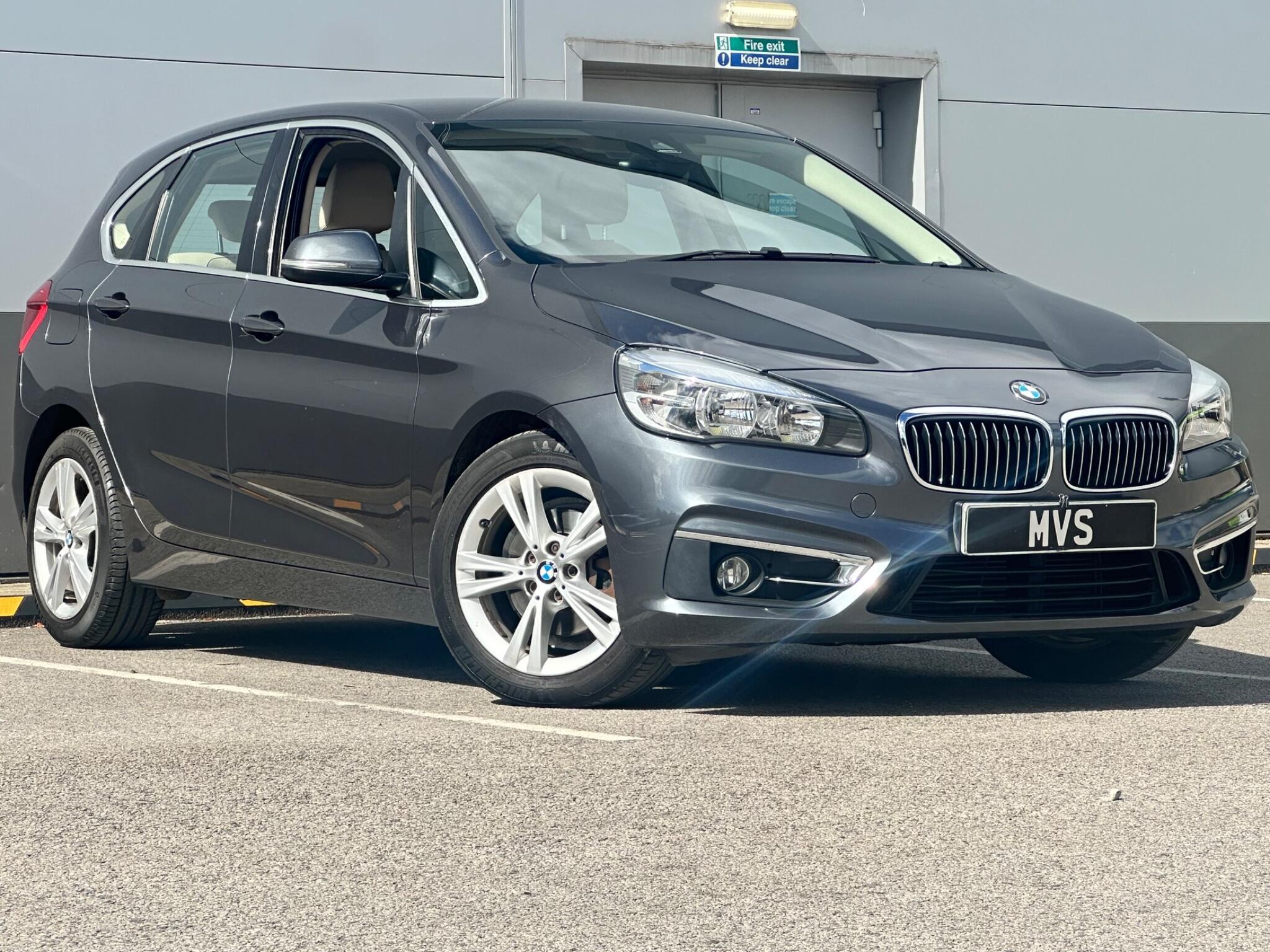 BMW 2 Series view 4