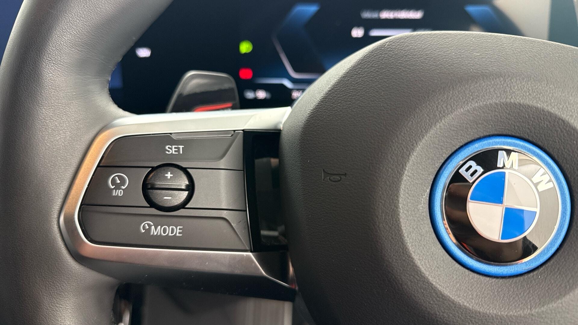 BMW iX2 view 17