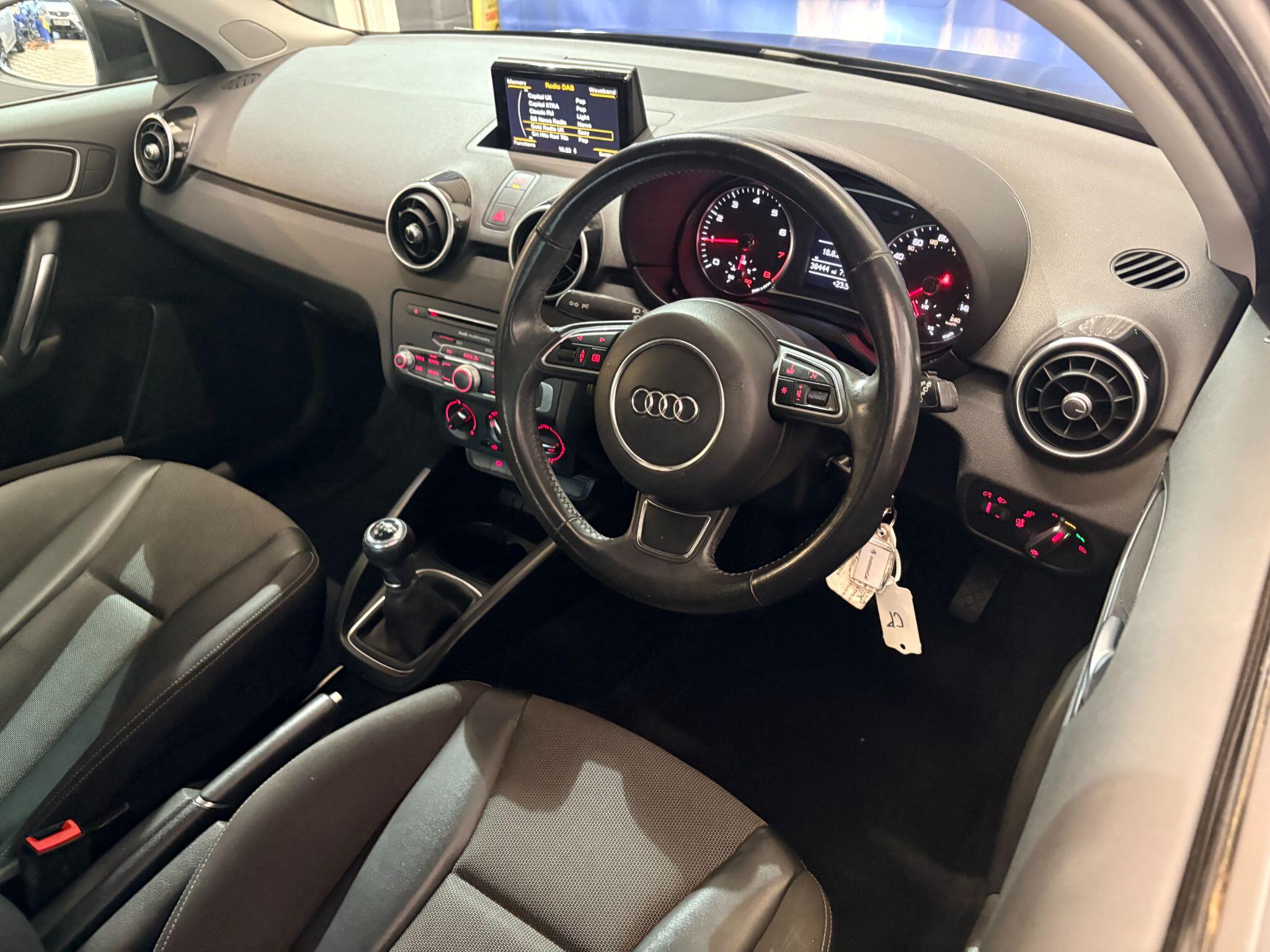 Audi A1 view 26