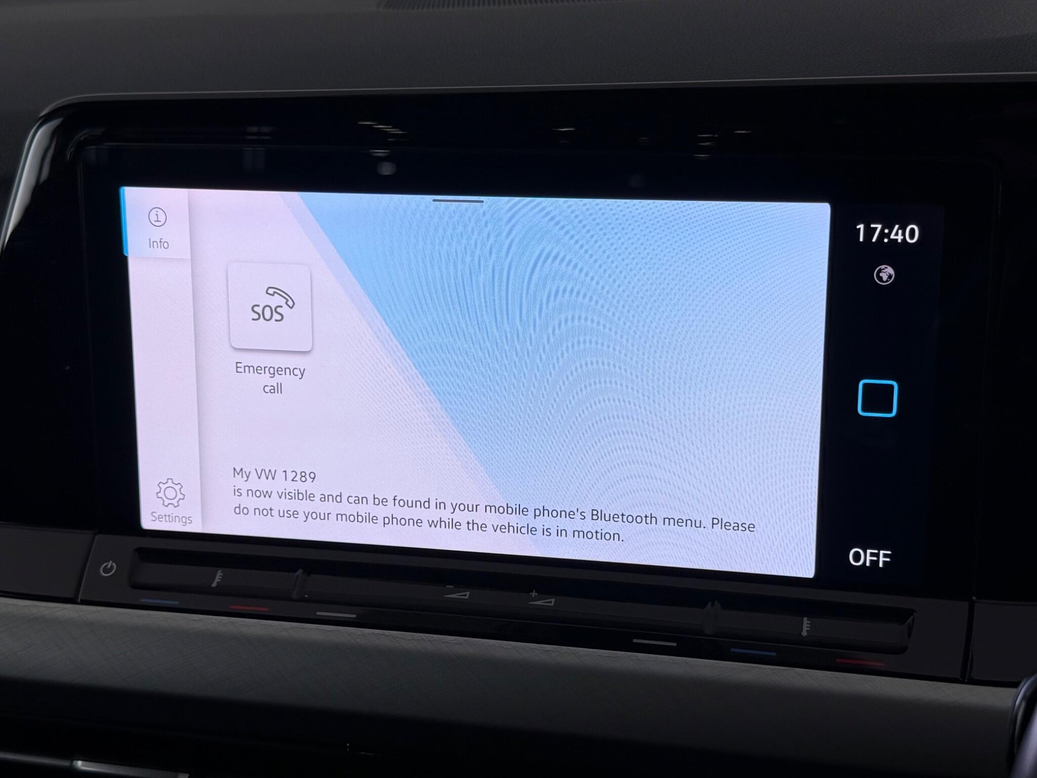Volkswagen Golf view 21