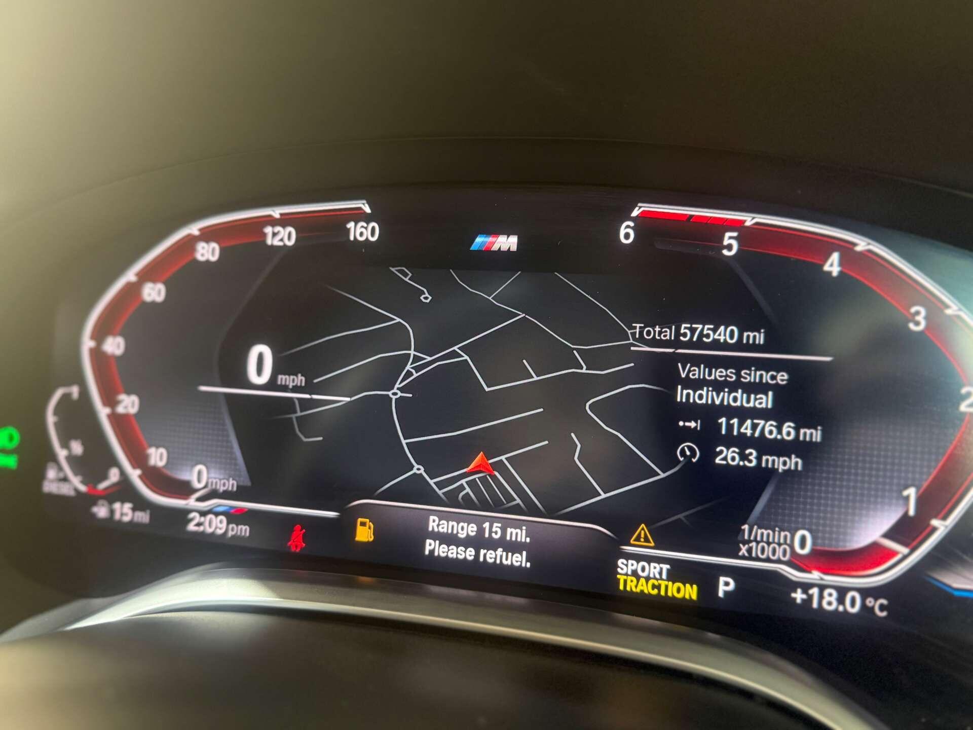 BMW 7 Series view 44