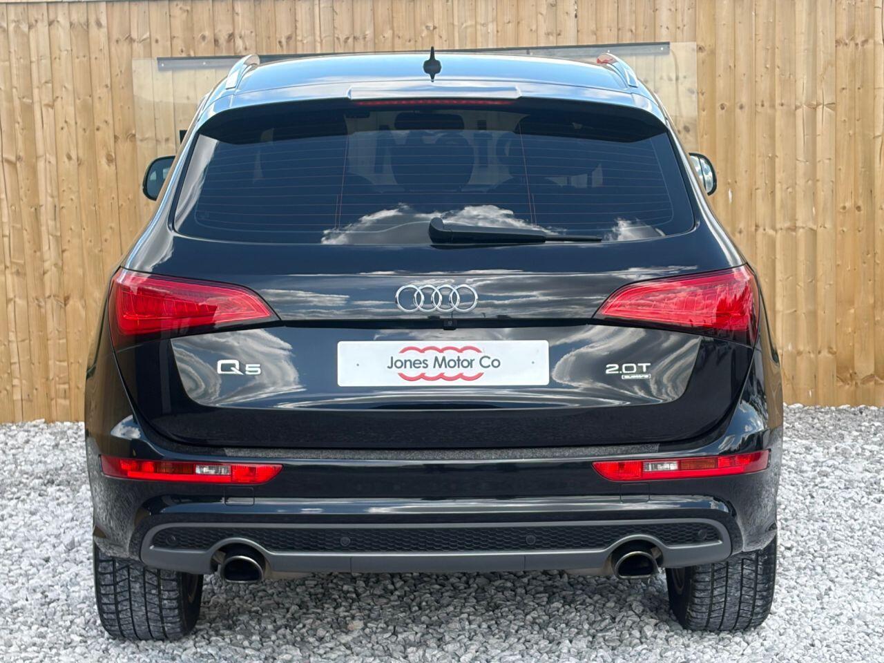 Audi Q5 view 5