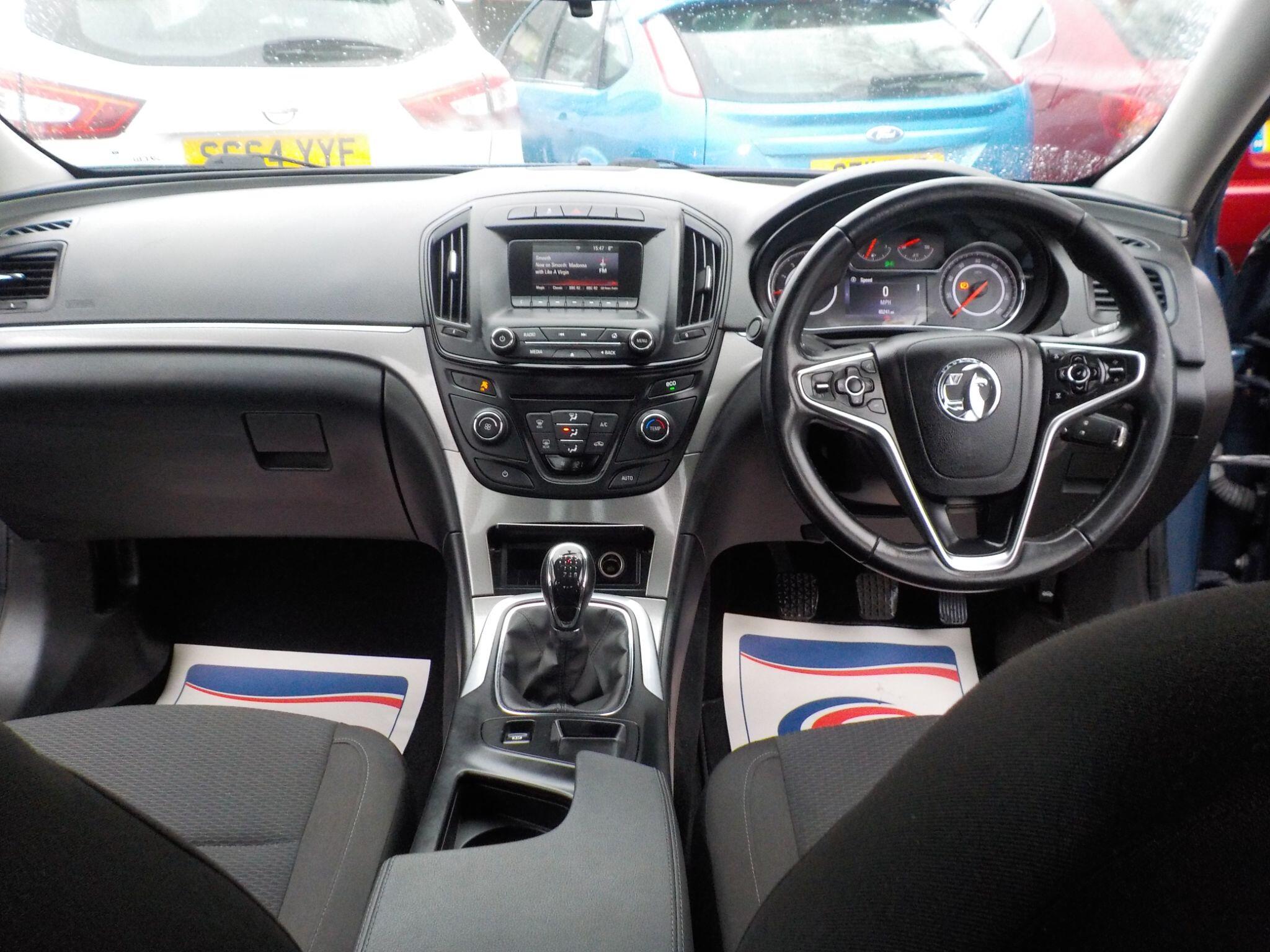 Vauxhall Insignia 1.6 CDTi ecoFLEX Design Euro 6 (s/s) 5dr