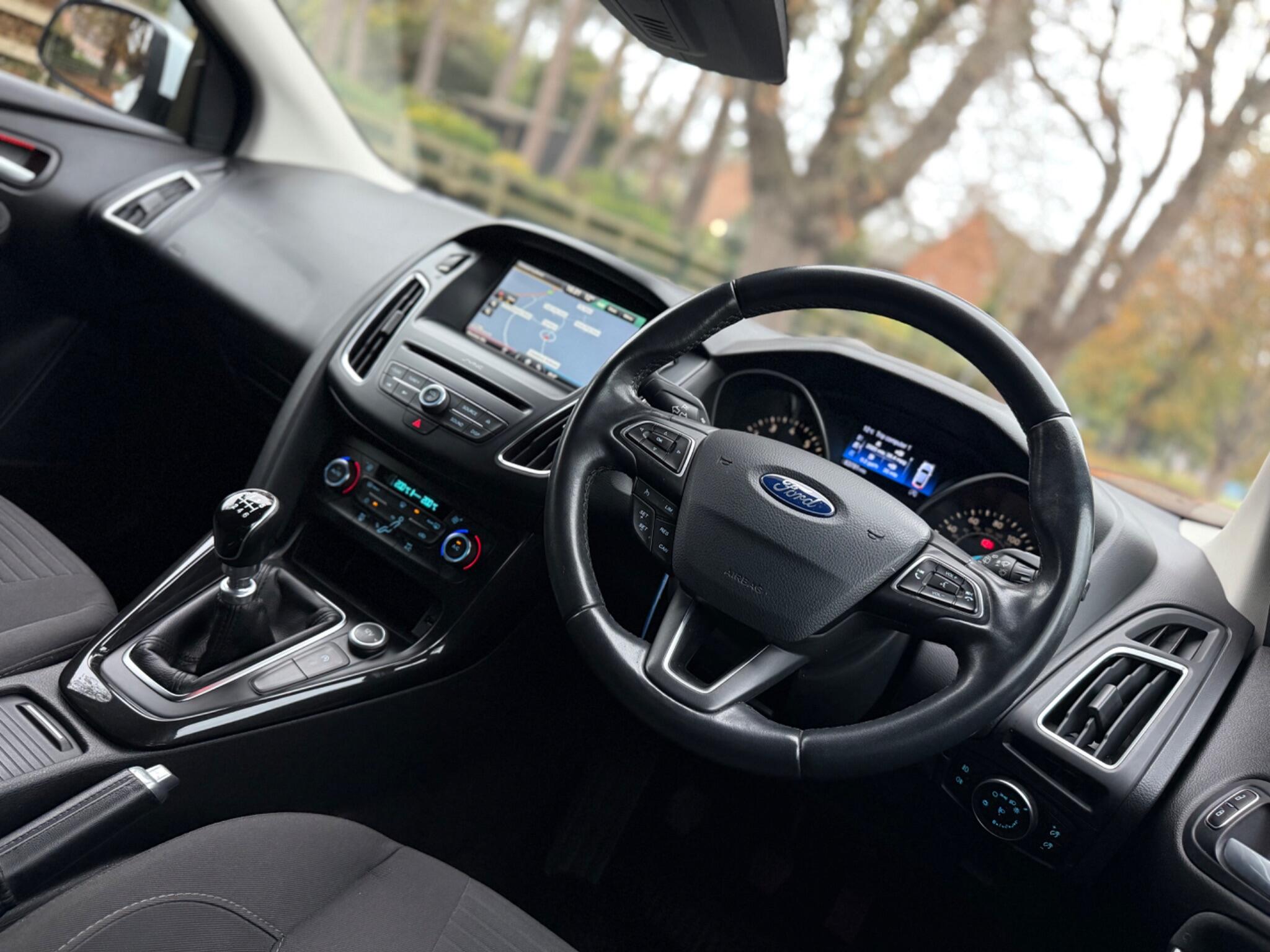 2016 Ford Focus 1.0T EcoBoost Titanium Euro 6 (s/s) 5dr • 63,774 miles image 14