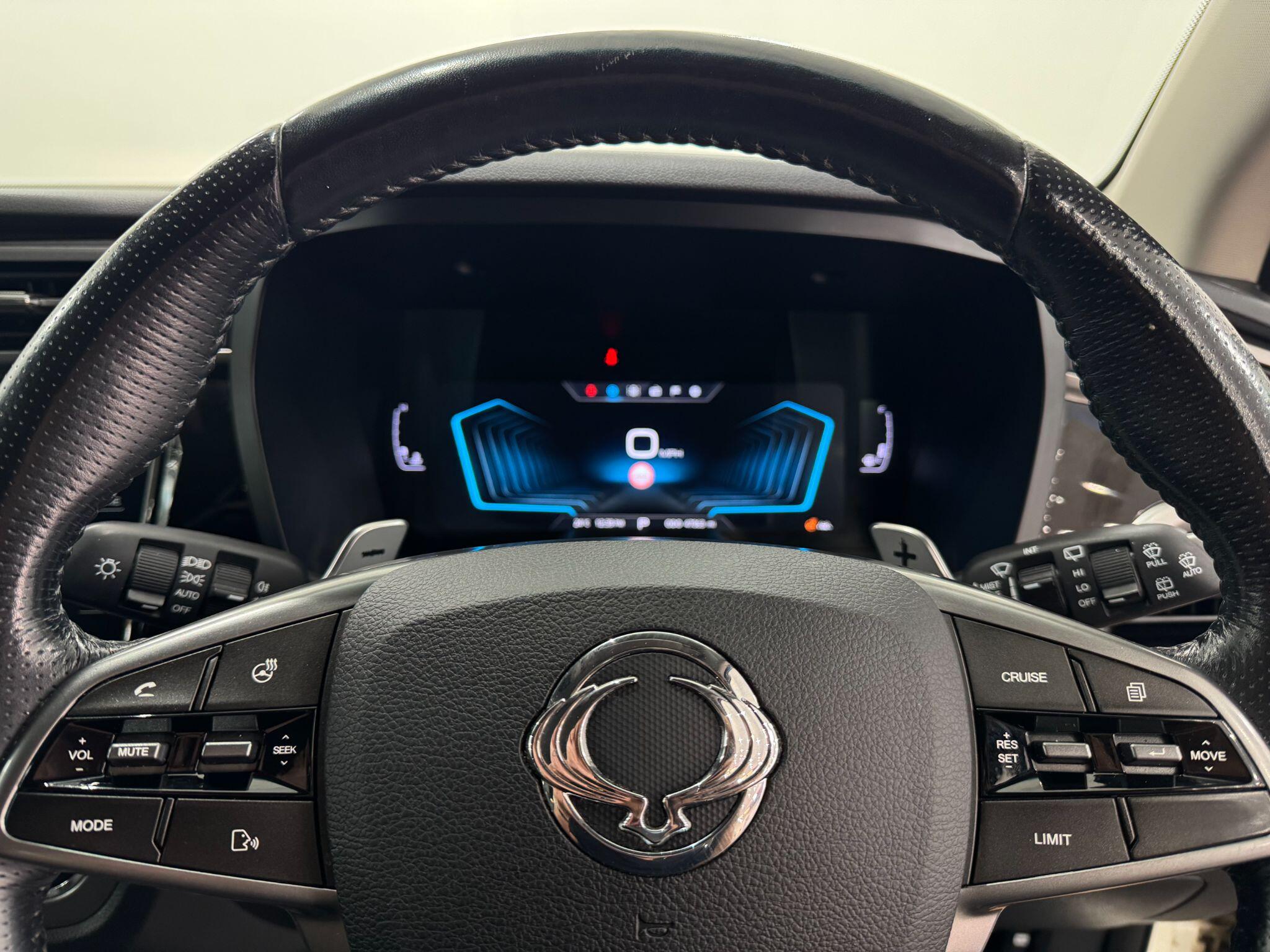 KGM Korando view 41