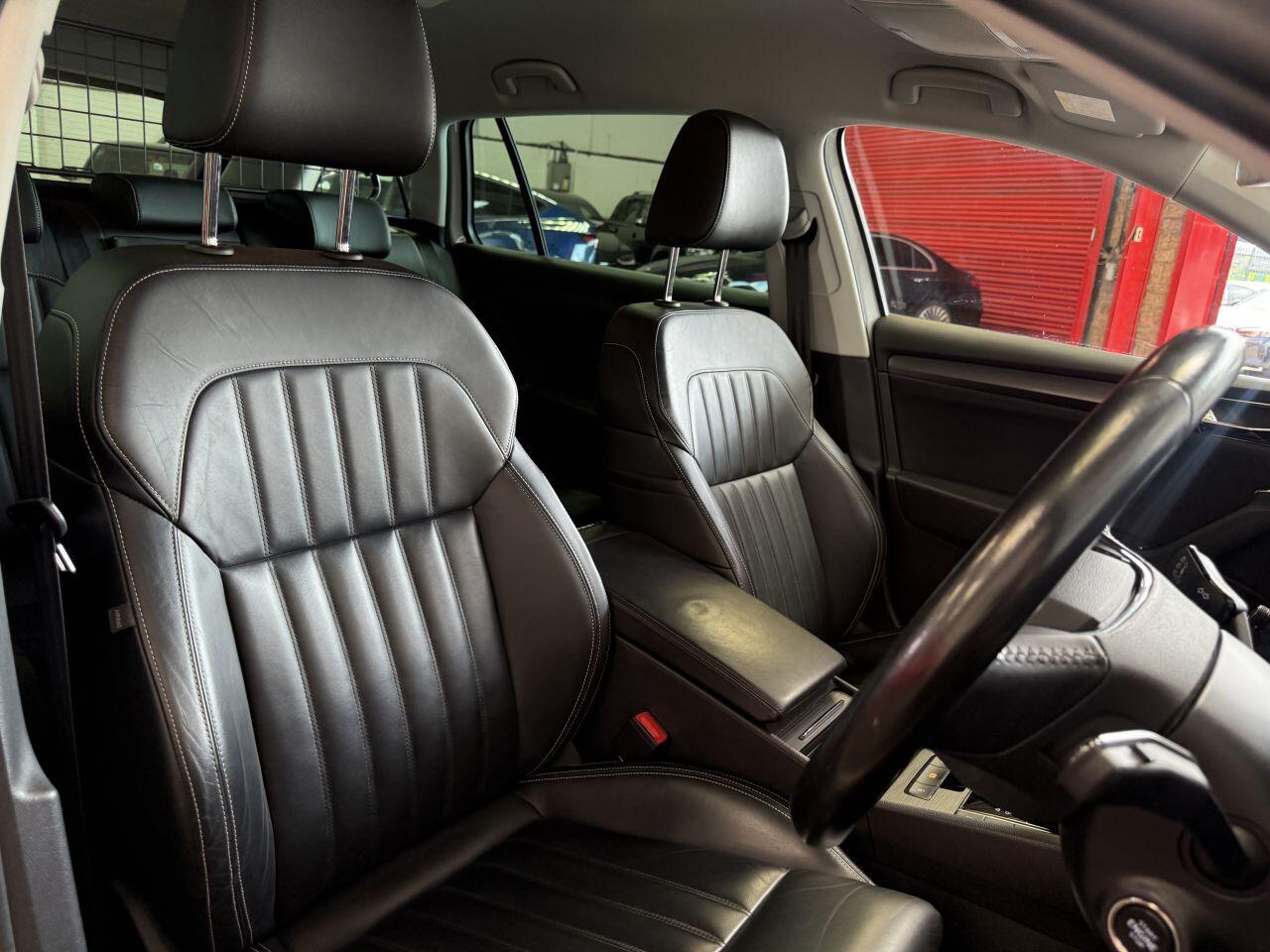 Skoda Superb view 31