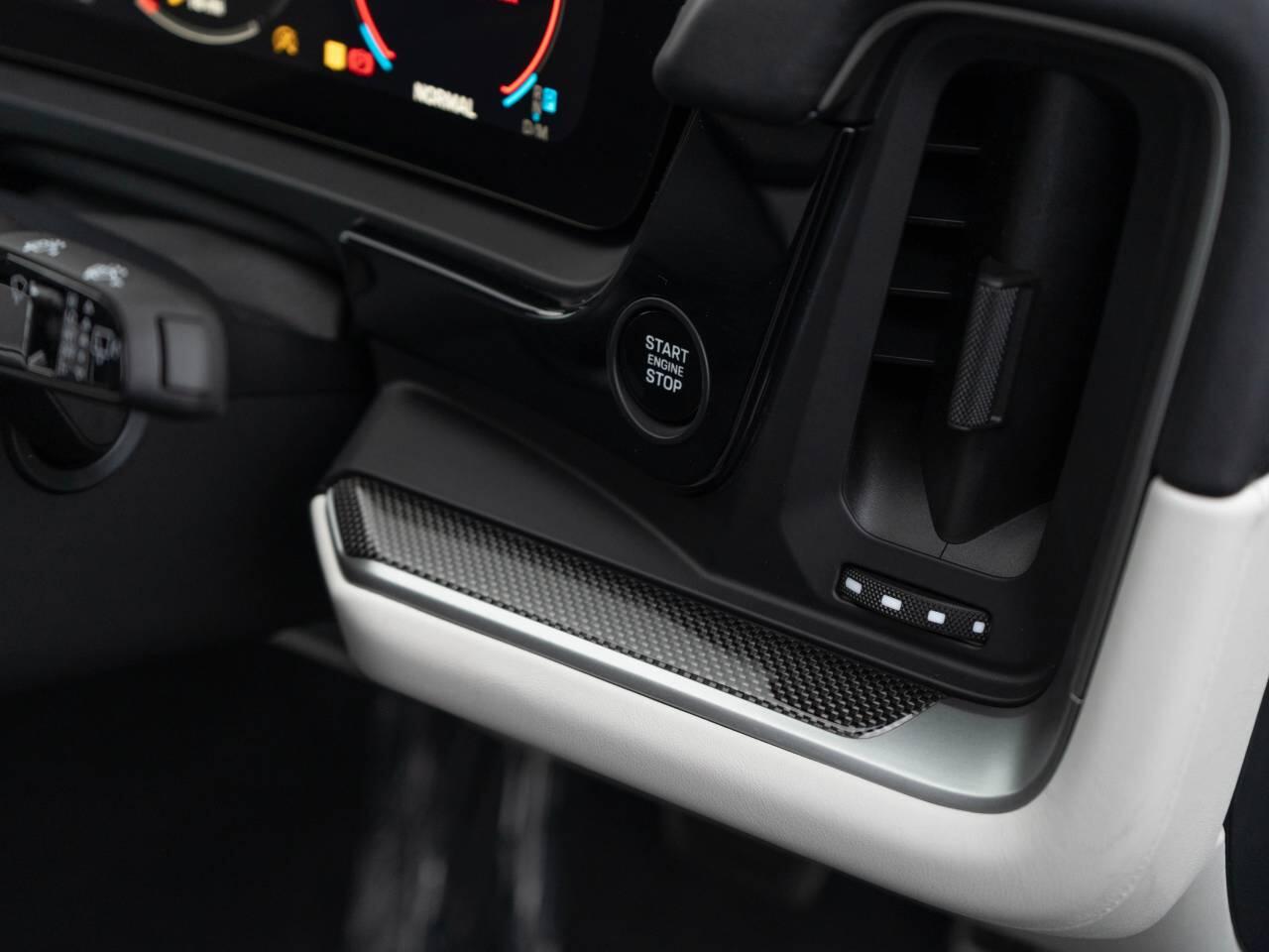 Porsche Cayenne view 18