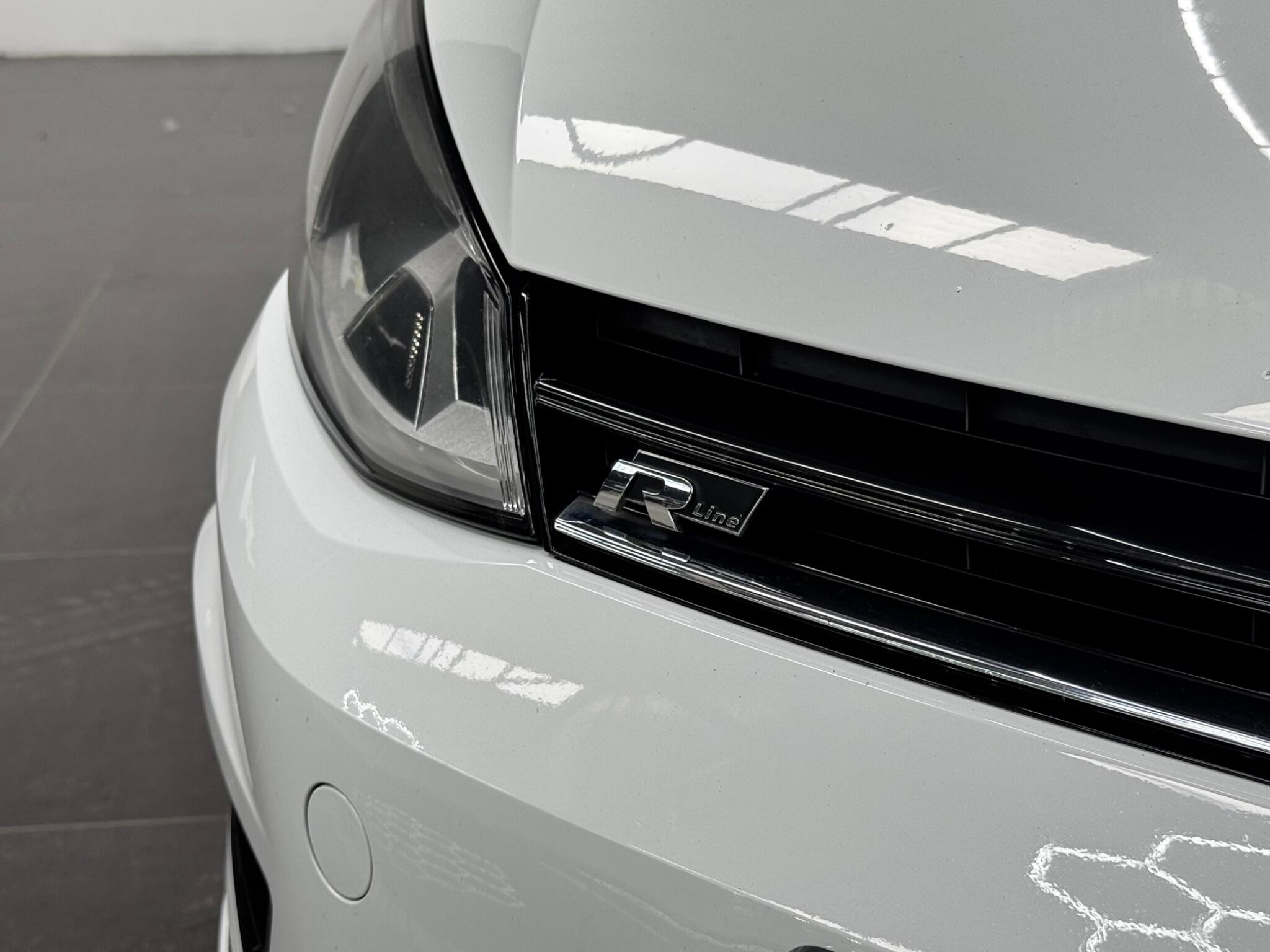 Volkswagen Golf view 31