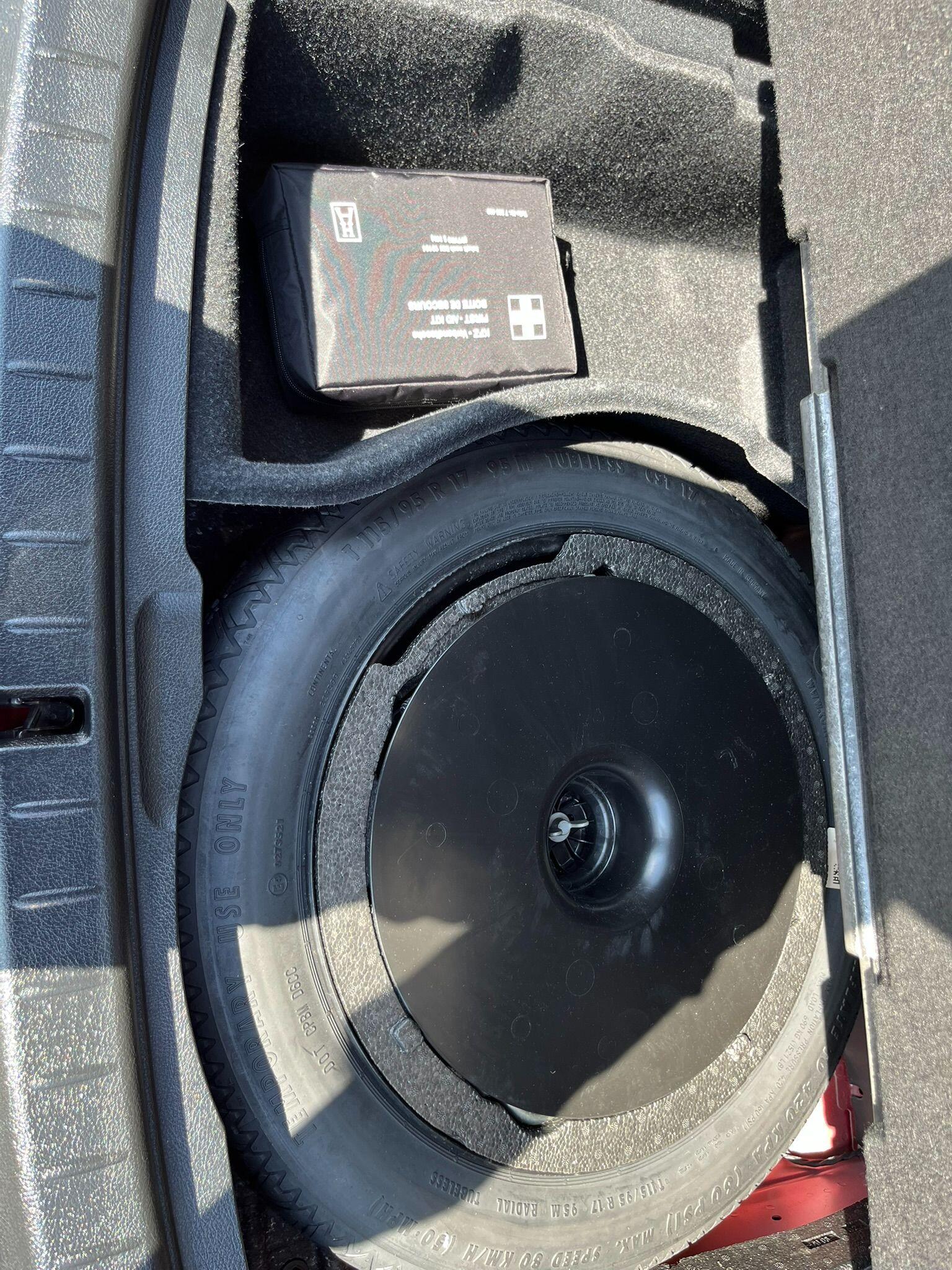 BMW 2 Series Active Tourer view 39