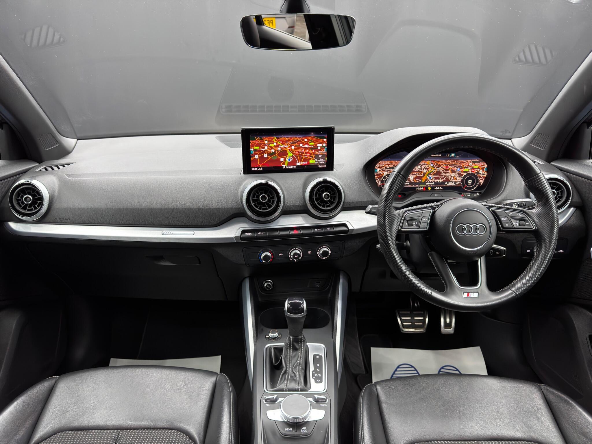 Audi Q2 view 10