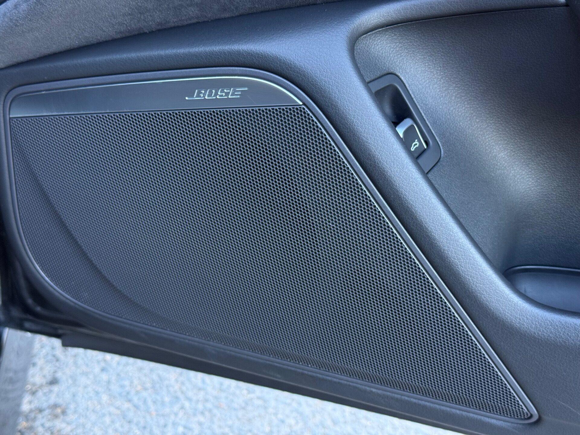 Audi A6 view 37