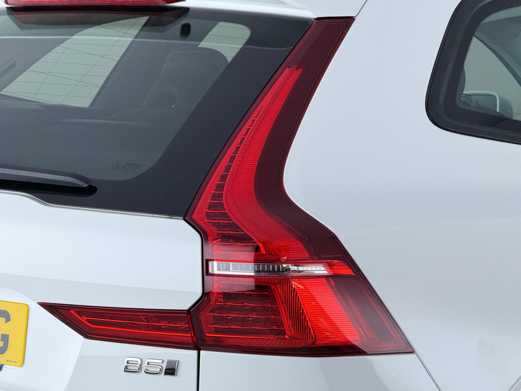 Volvo XC60 view 12