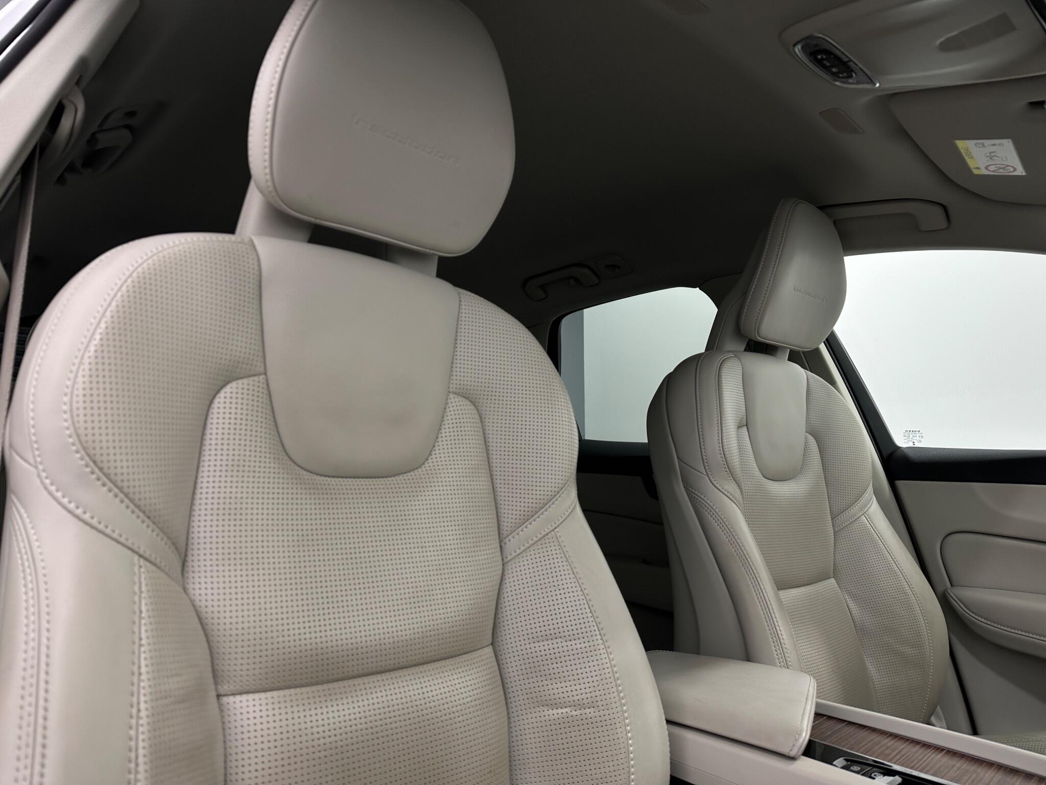 Volvo XC60 view 33
