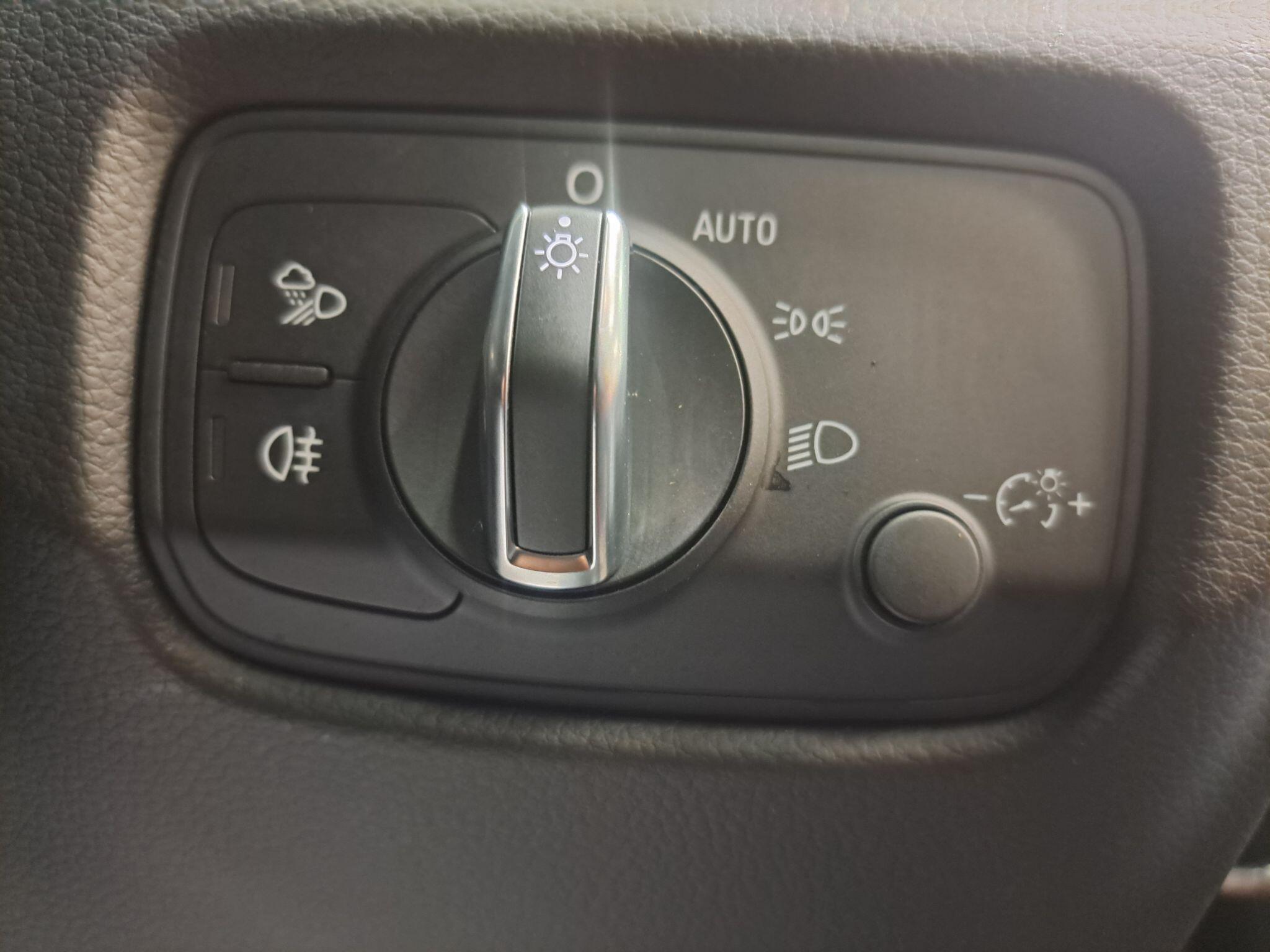 Audi A3 view 28