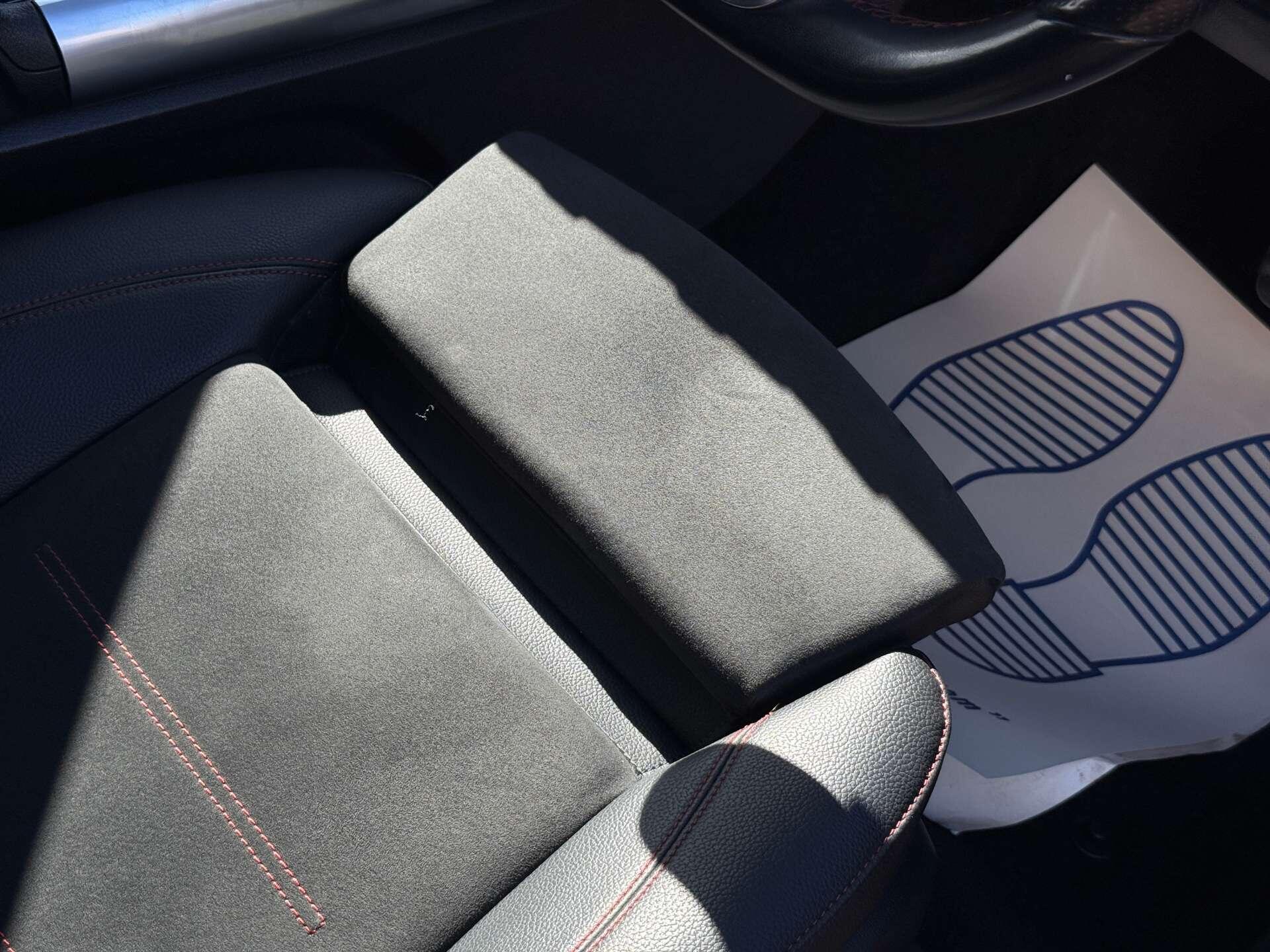 Mercedes-Benz EQA view 31