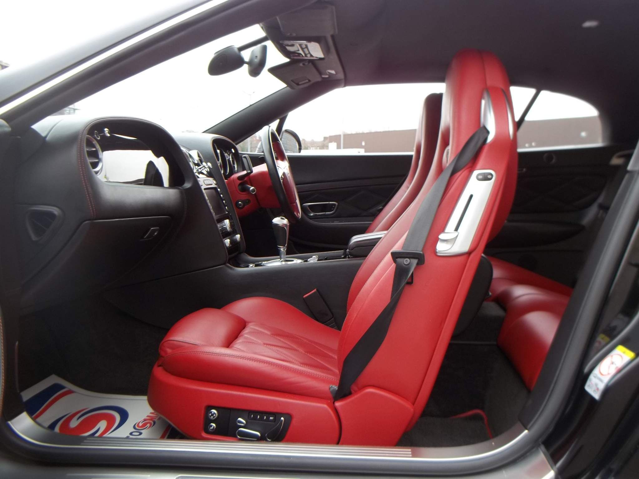 Bentley Continental view 22