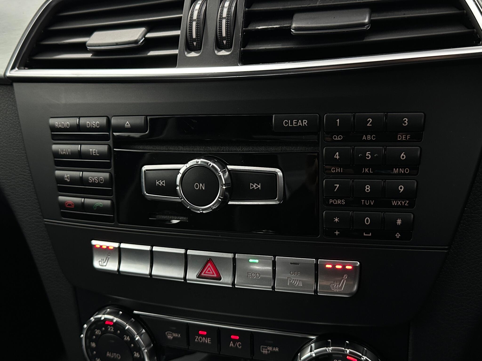 Mercedes-Benz C-Class view 21