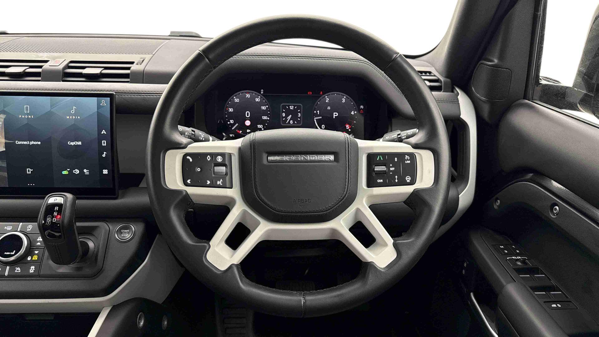 Land Rover Defender view 15
