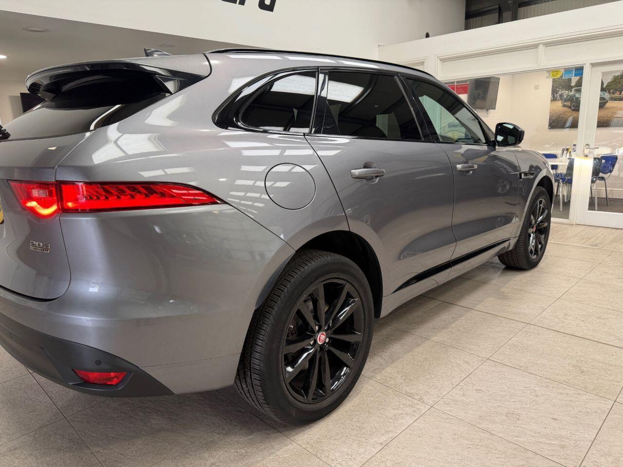 Jaguar F-Pace view 25