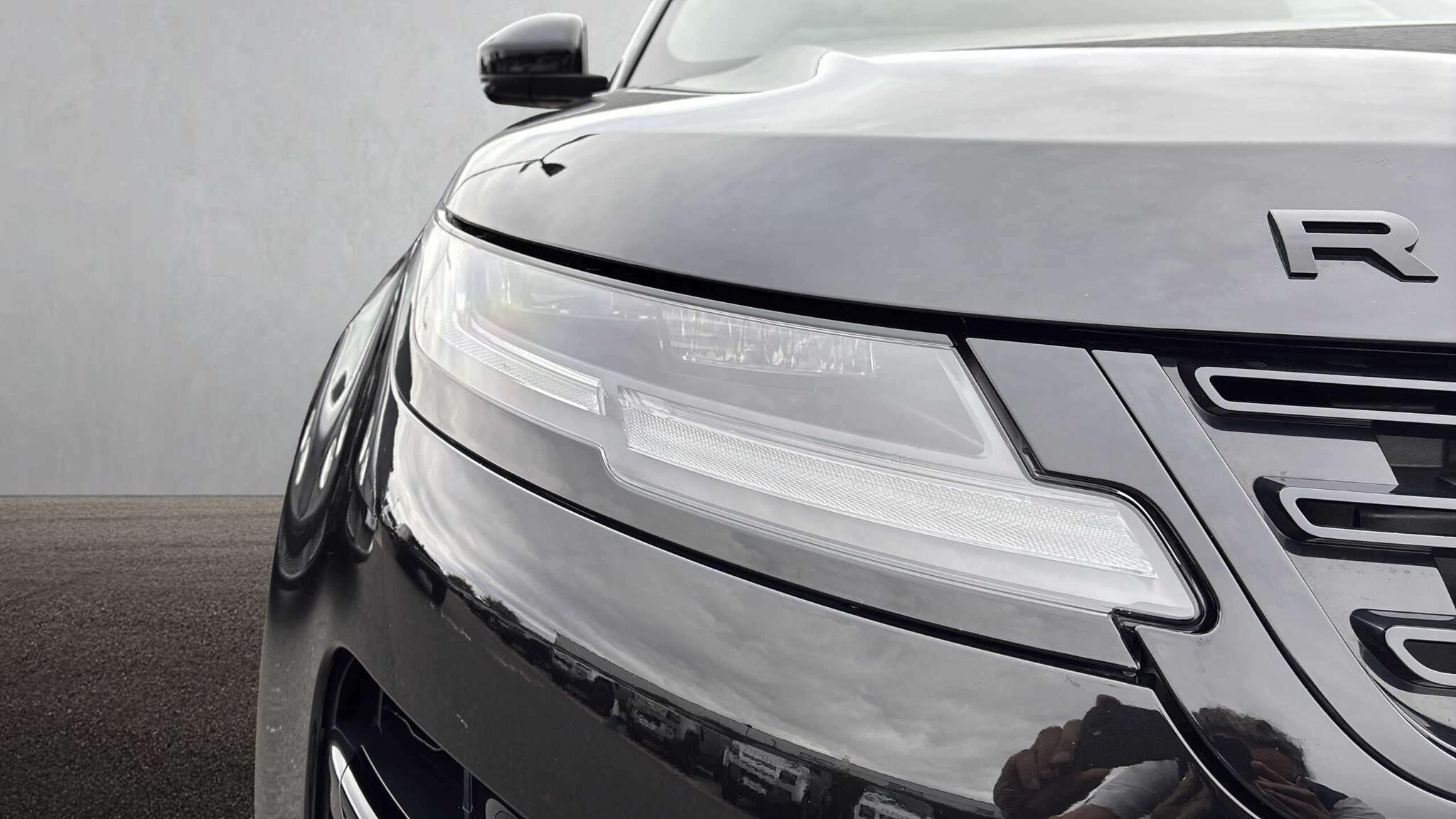 Land Rover Range Rover Evoque view 17