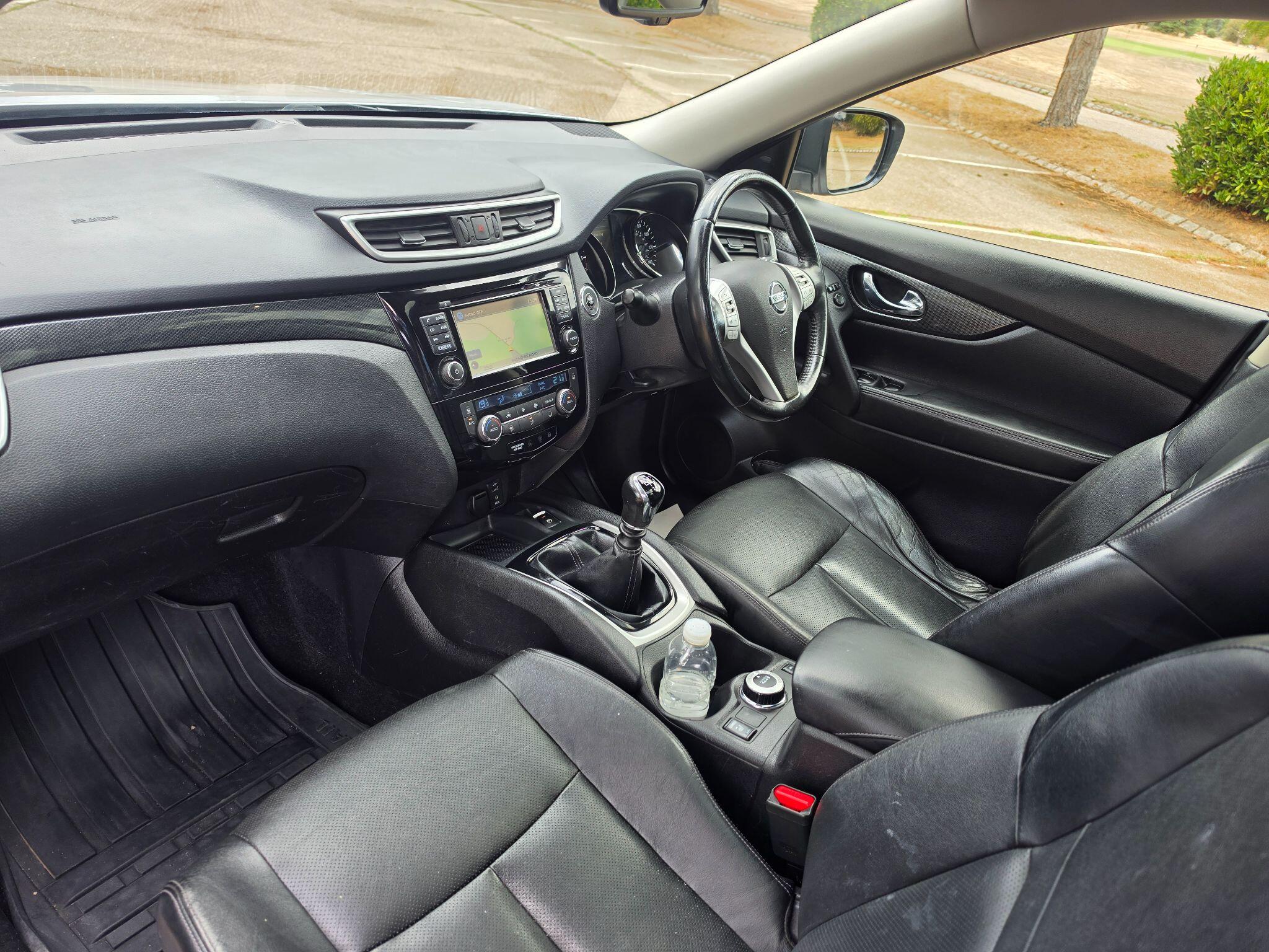 Nissan X-Trail view 32