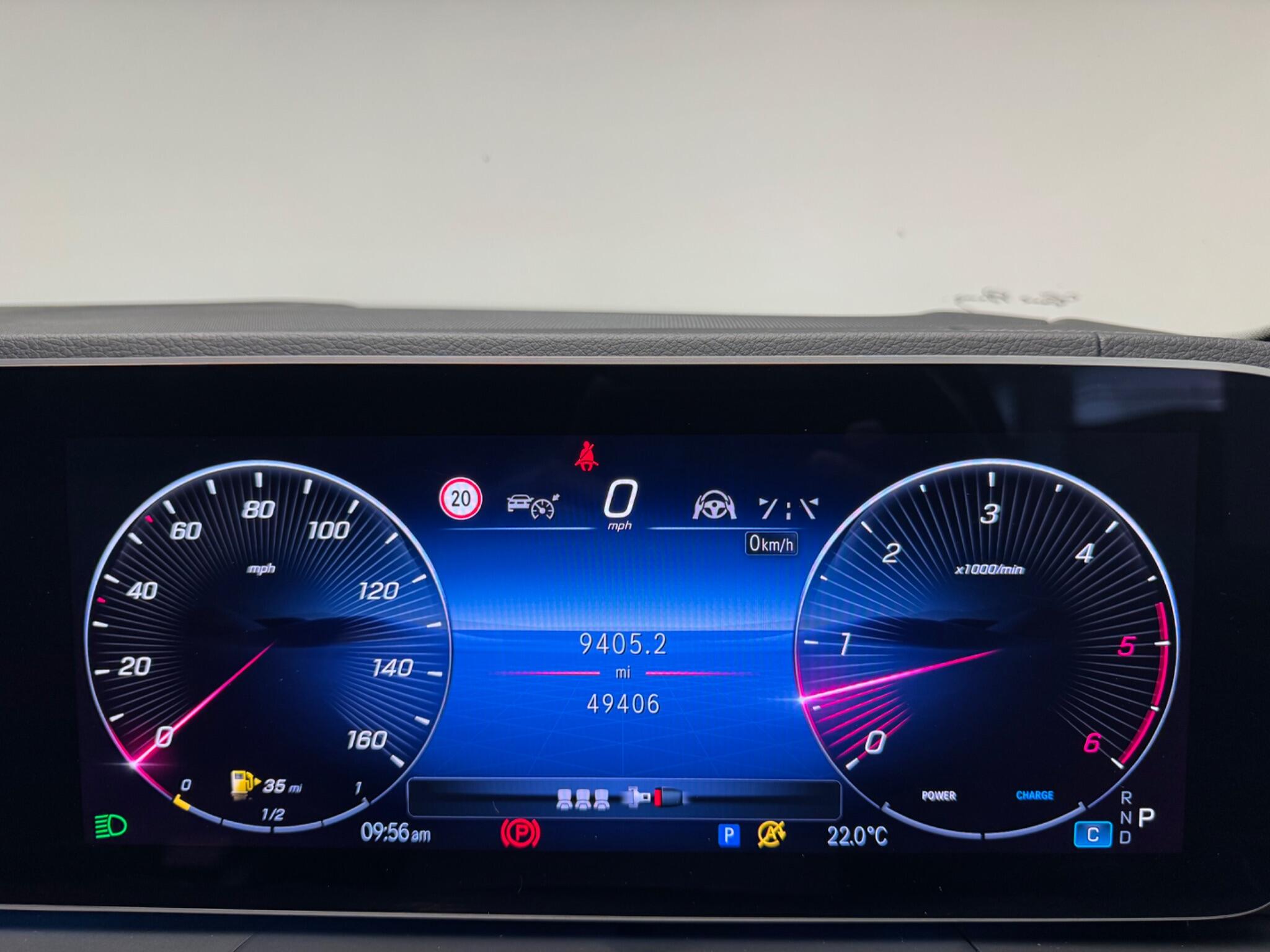 Mercedes-Benz Gle view 30