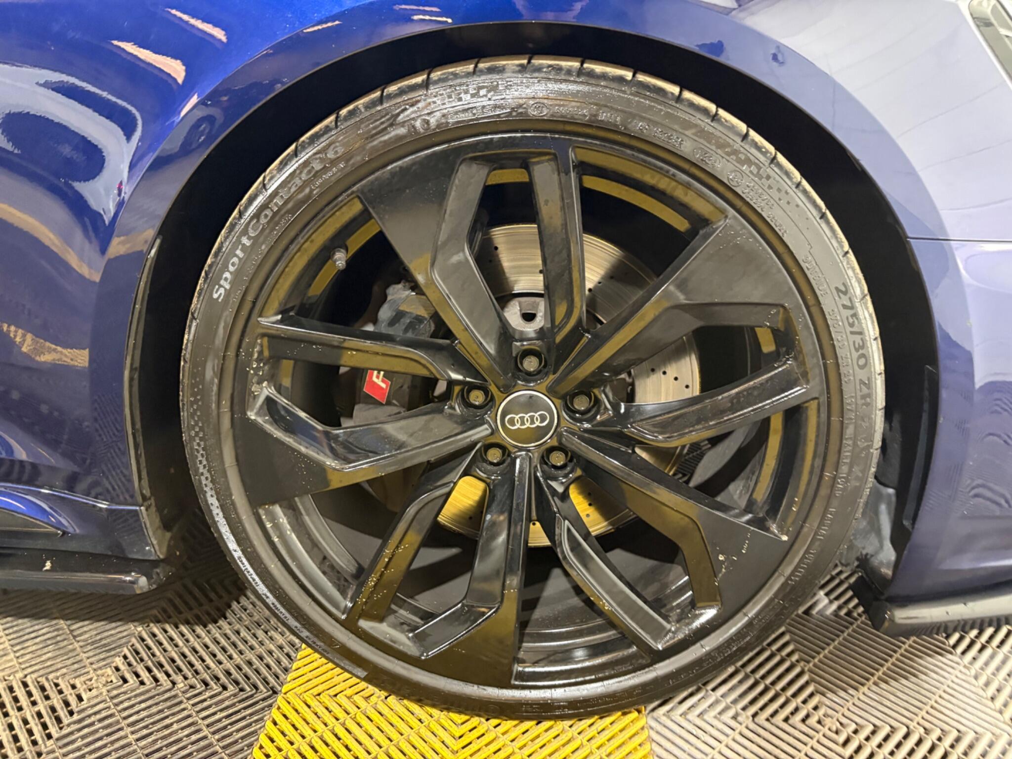 Audi RS4 Avant view 66