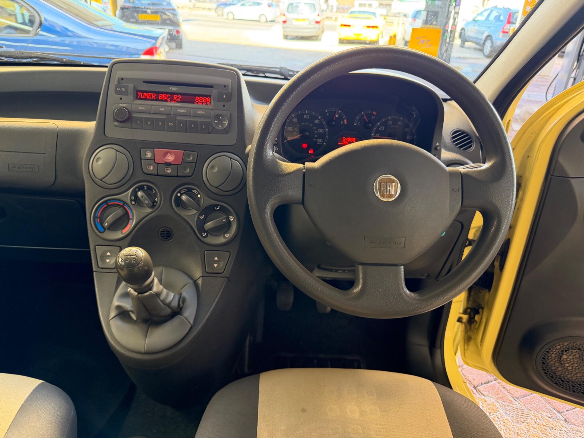 Fiat Panda view 4
