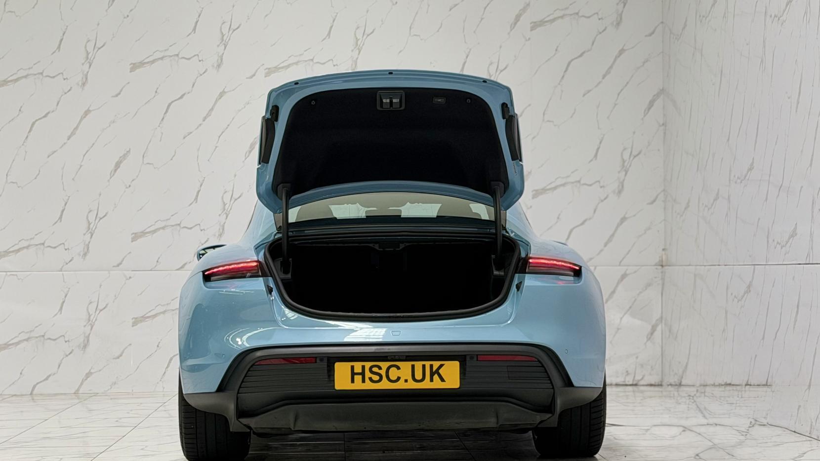 Porsche Taycan view 41