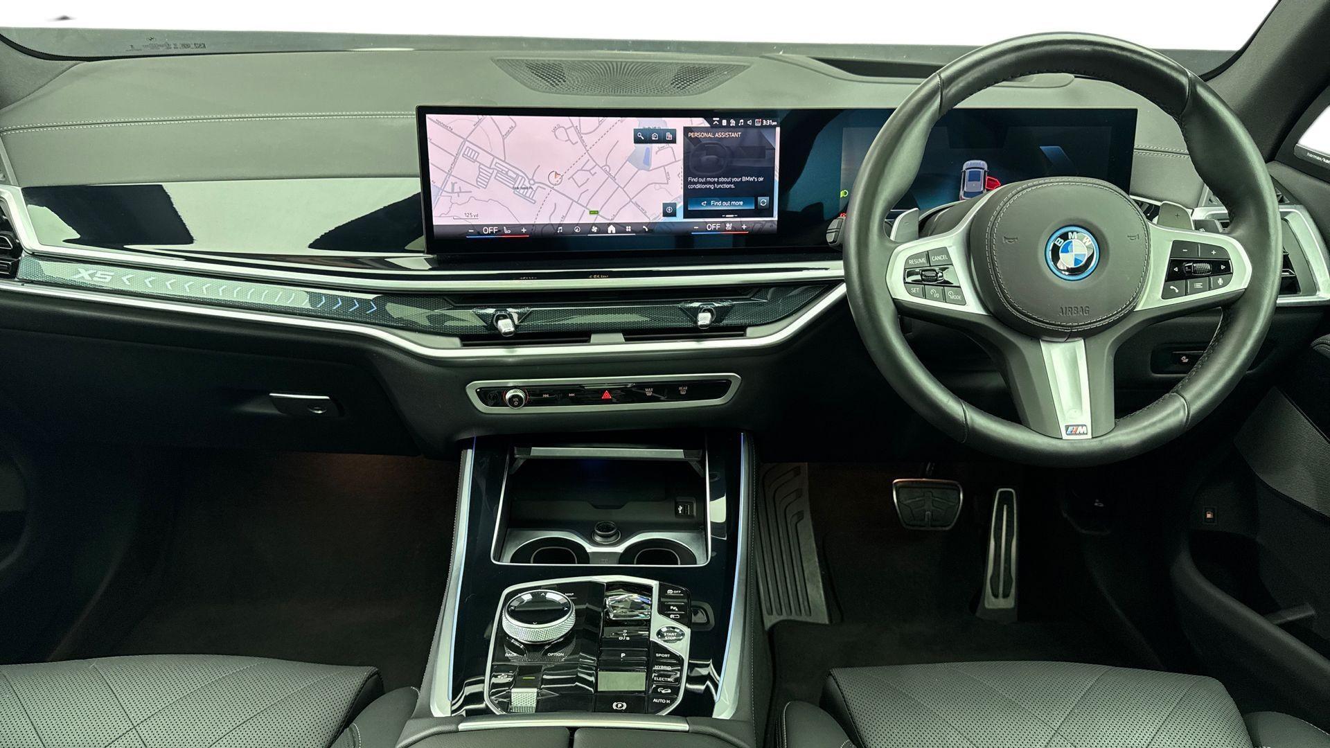 BMW X5 view 4