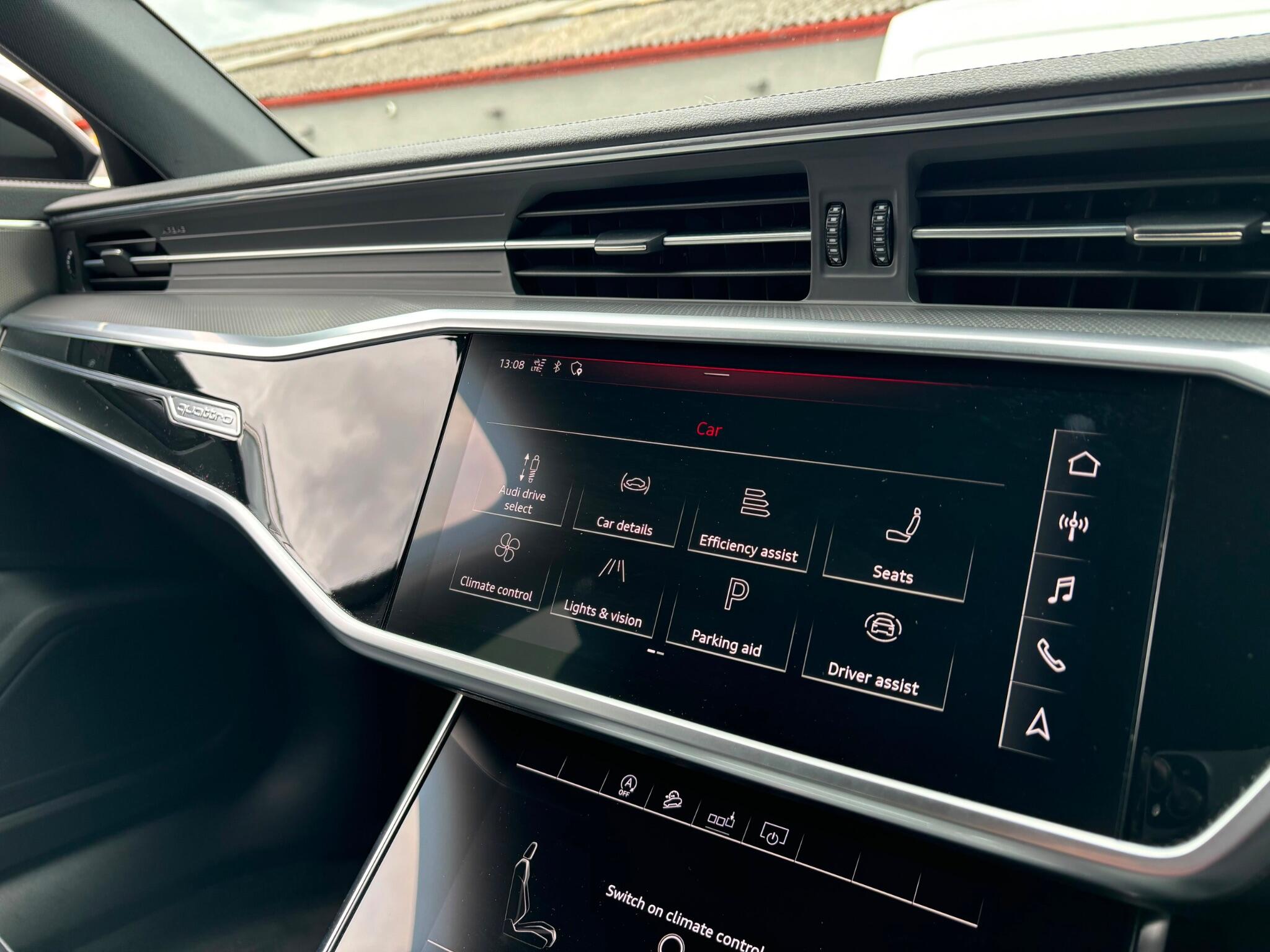 Audi A6 Allroad view 14