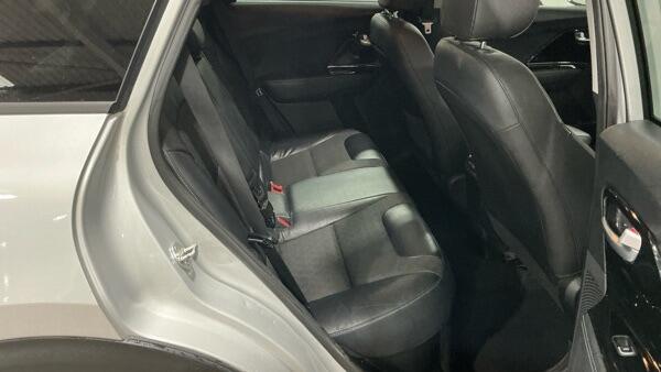 Kia Niro view 4