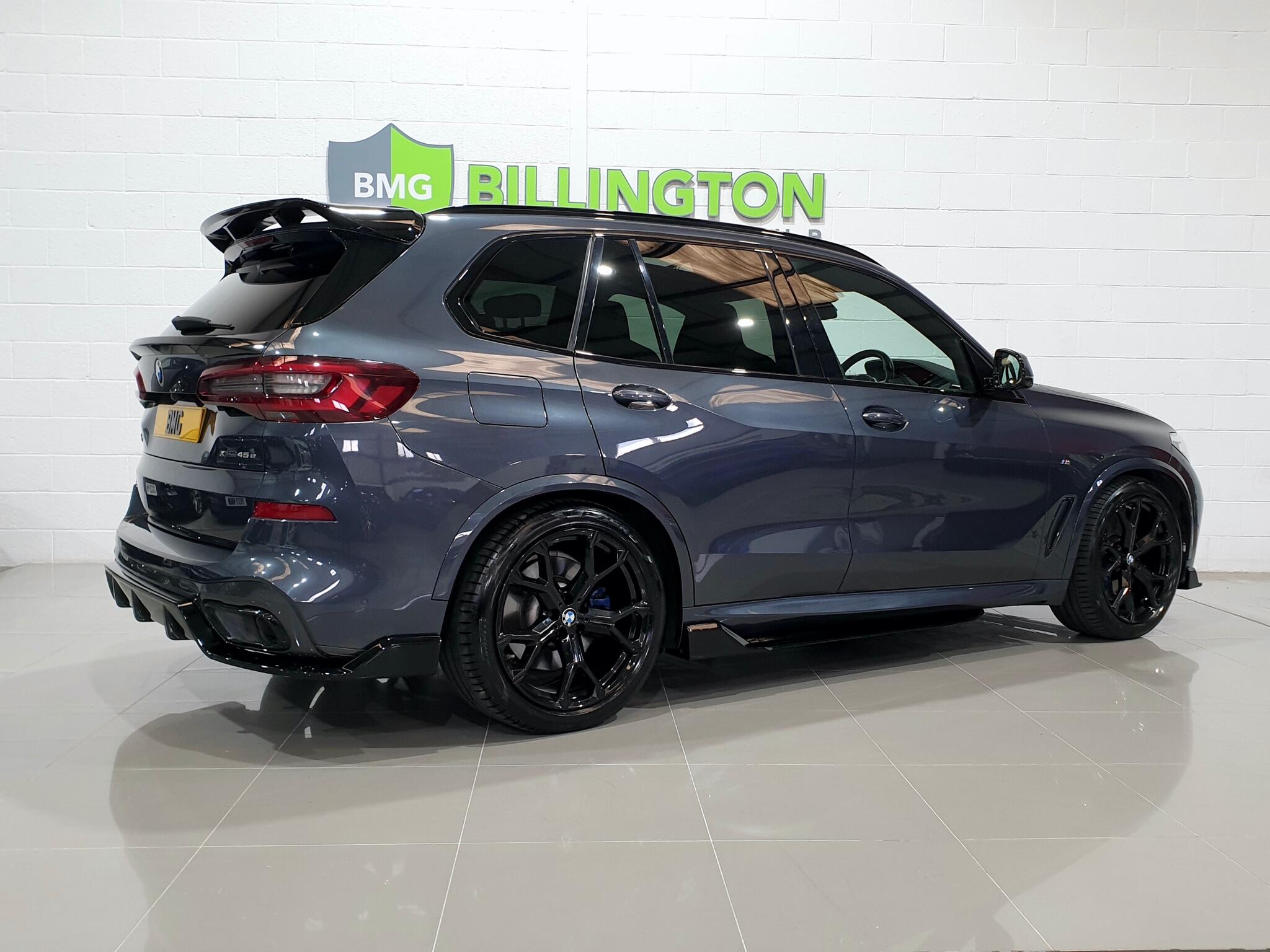 BMW X5 view 7