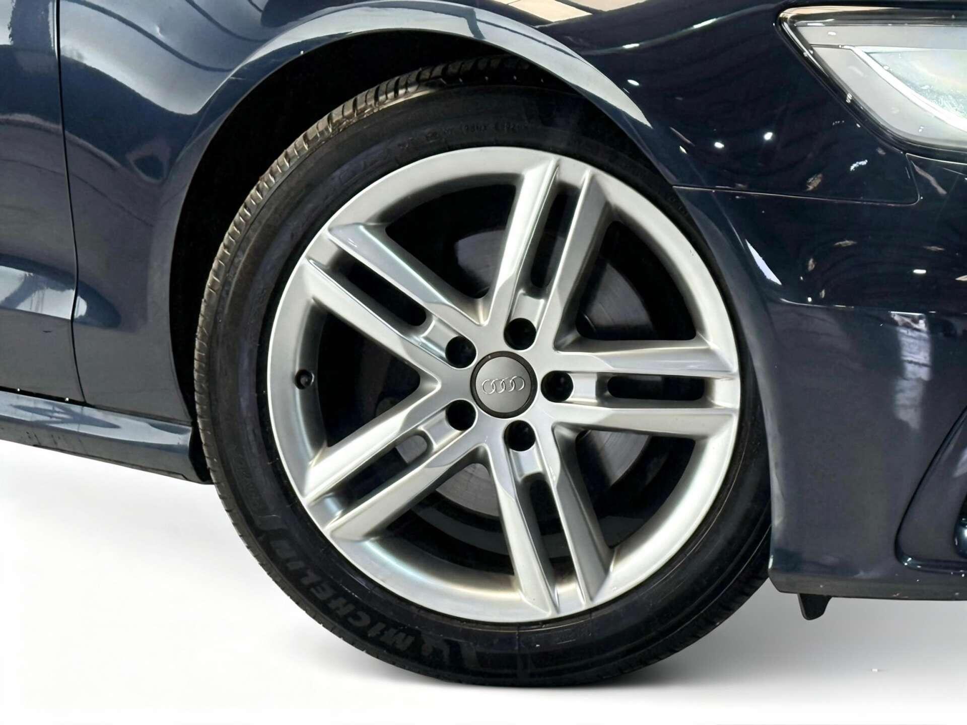 Audi A6 view 4