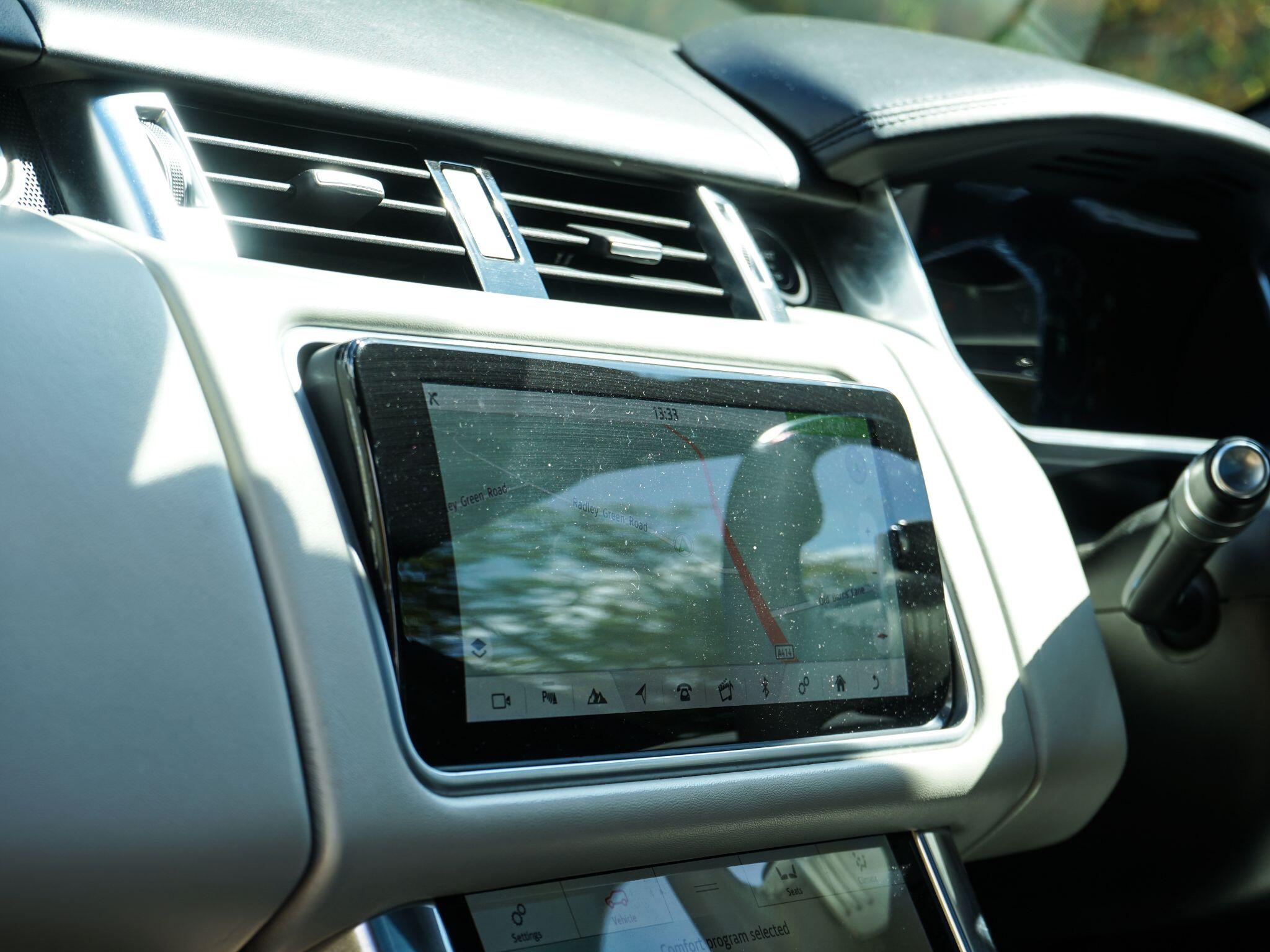 Land Rover Range Rover Sport view 20