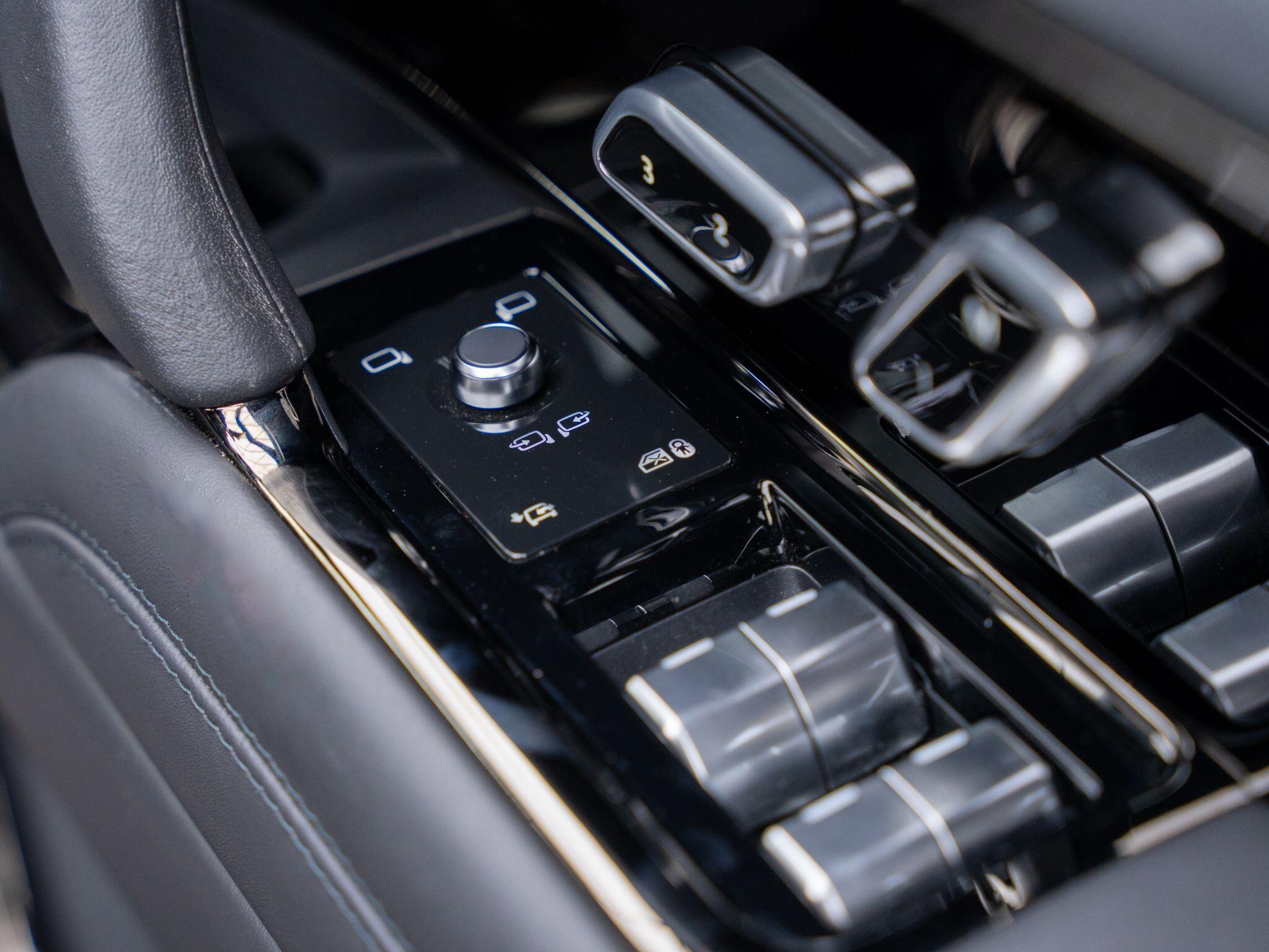 Land Rover Range Rover Sport view 39