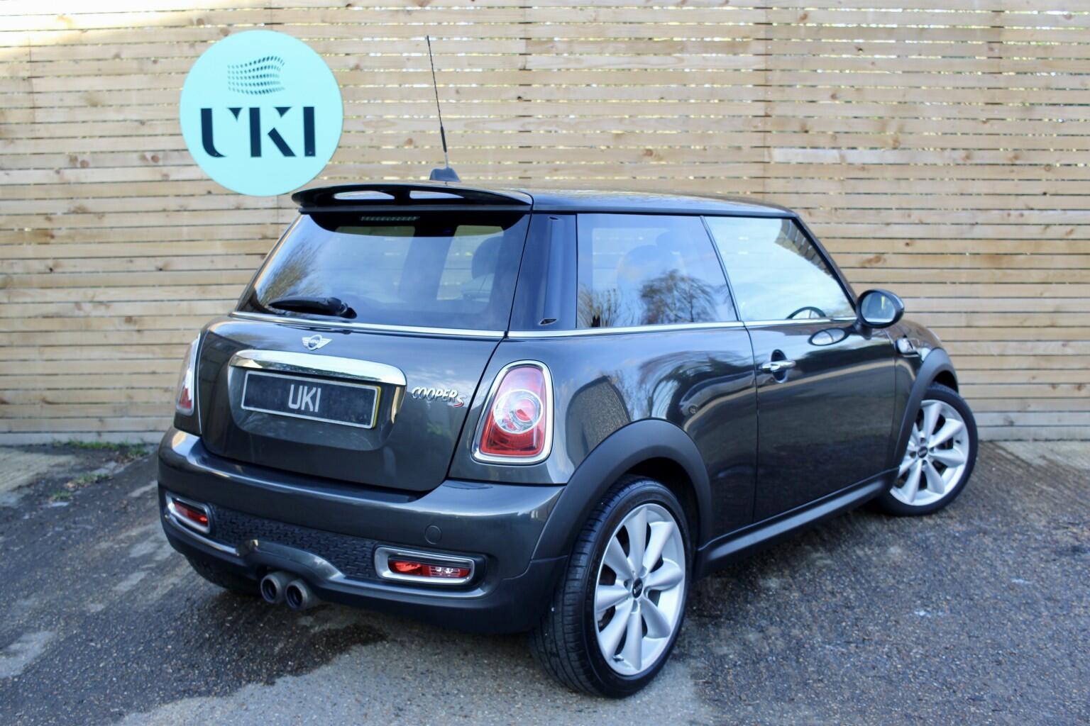 Mini Hatch view 2