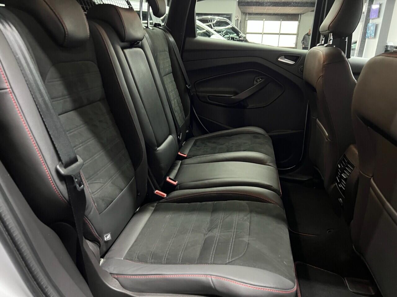 Ford Kuga view 41
