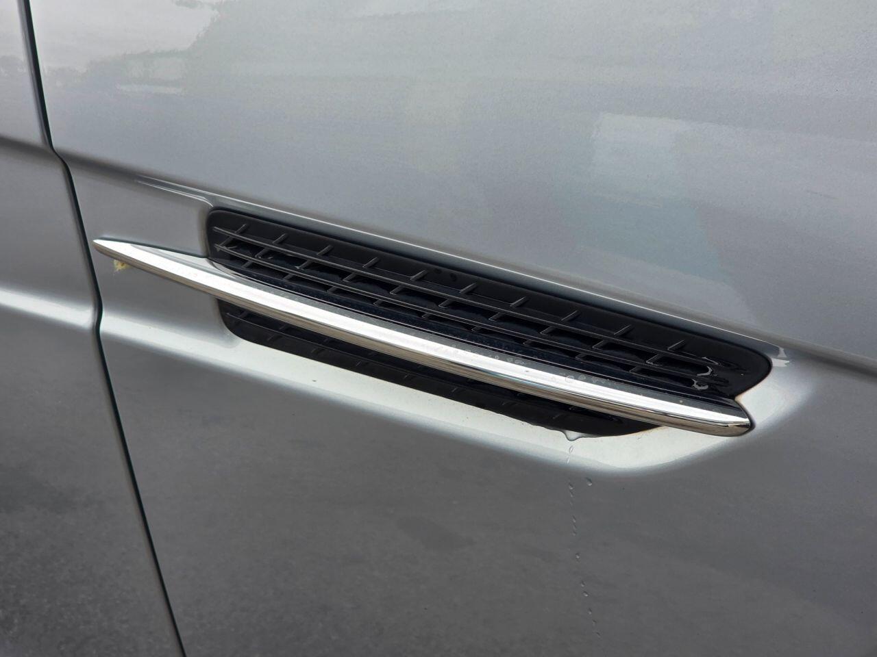 Mercedes-Benz SLK view 70