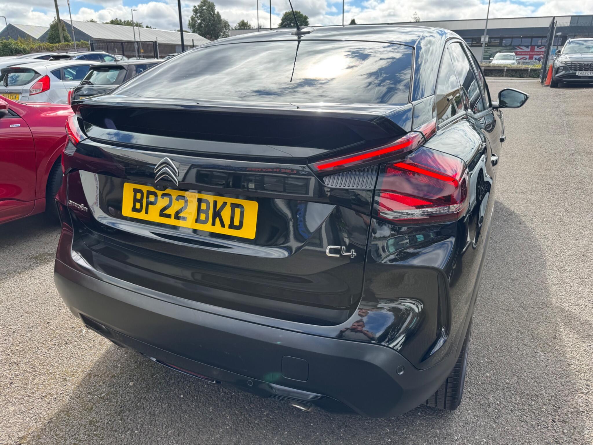 Citroen C4 view 8