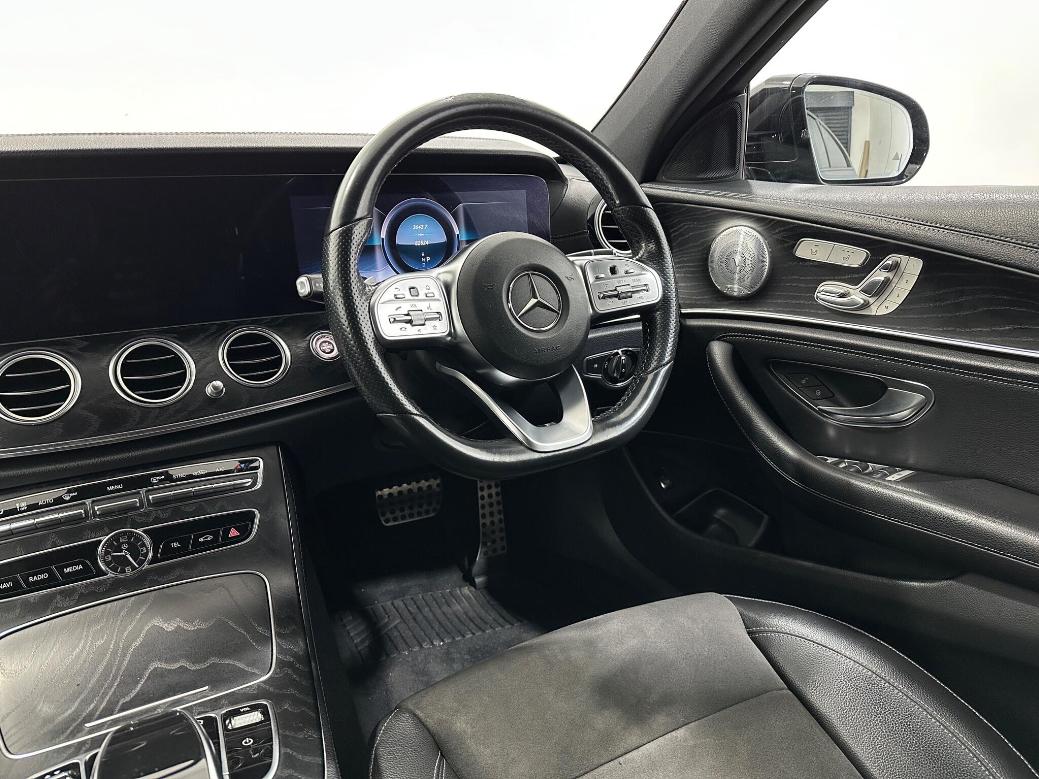 Mercedes-Benz E-Class view 12