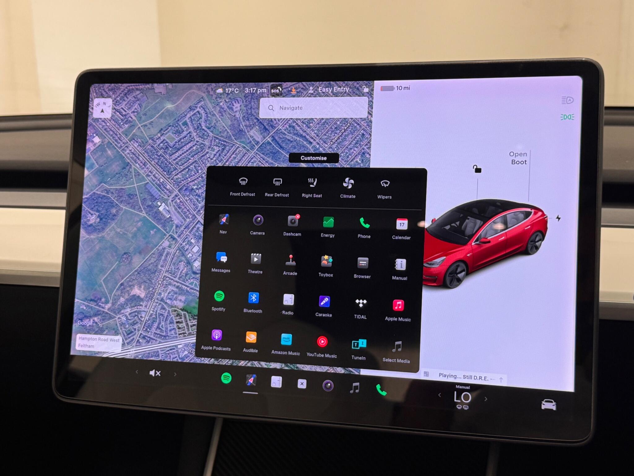Tesla Model 3 view 21