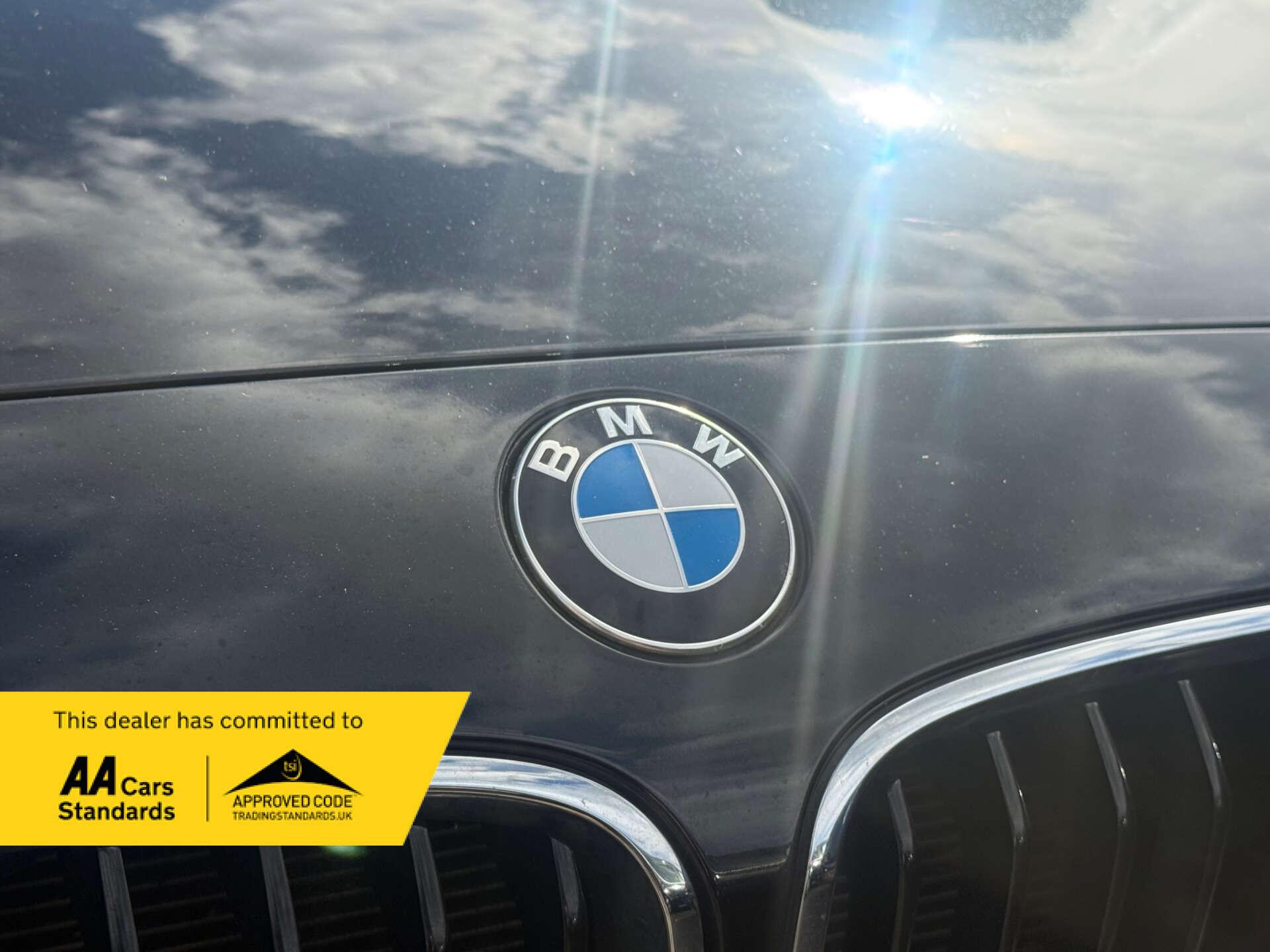 BMW 1 Series view 9