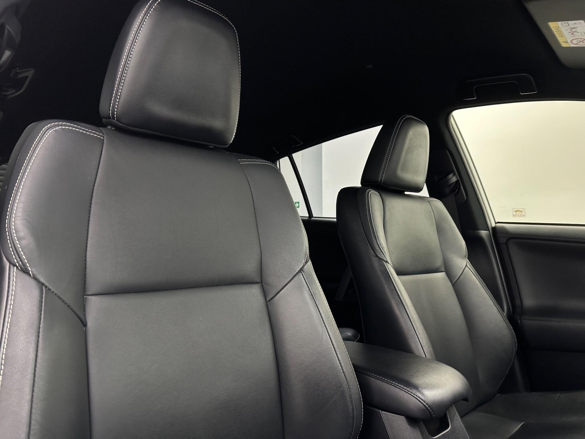 Toyota Rav4 view 32