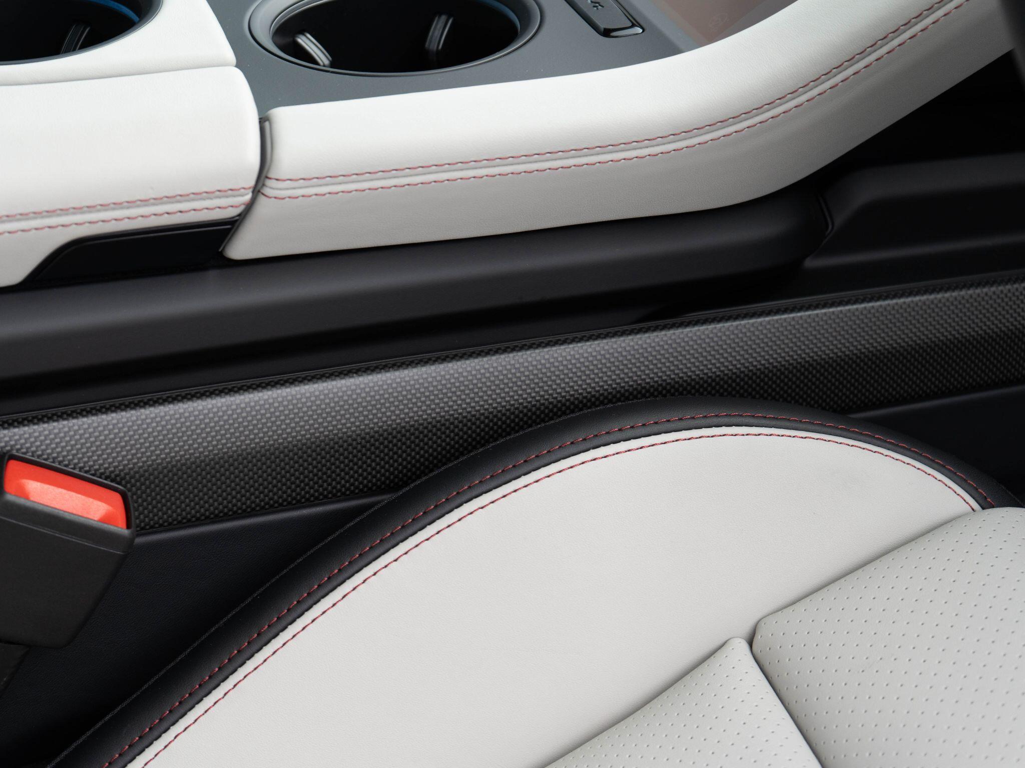Porsche Taycan view 114