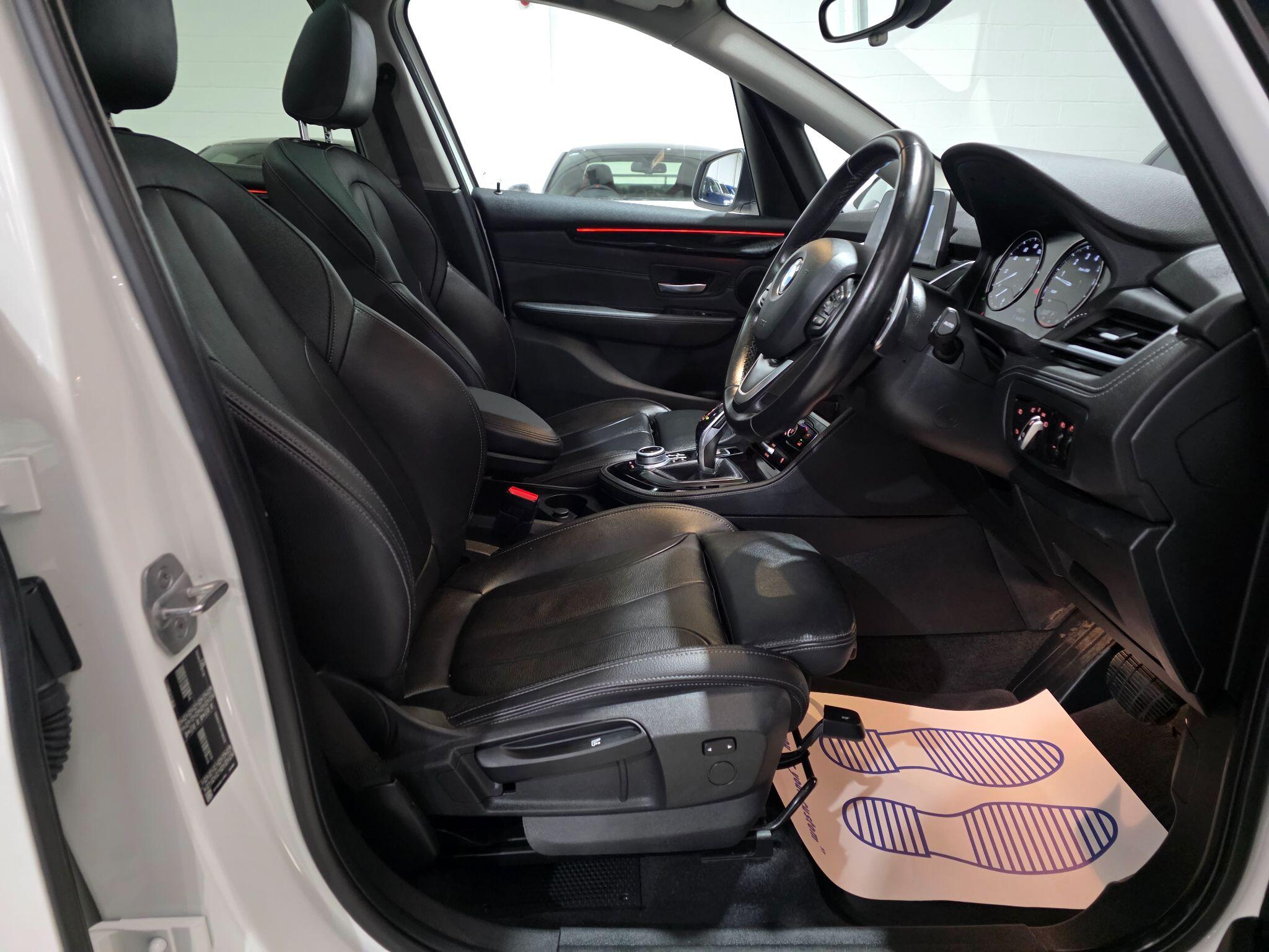 BMW 2 Series Active Tourer view 6