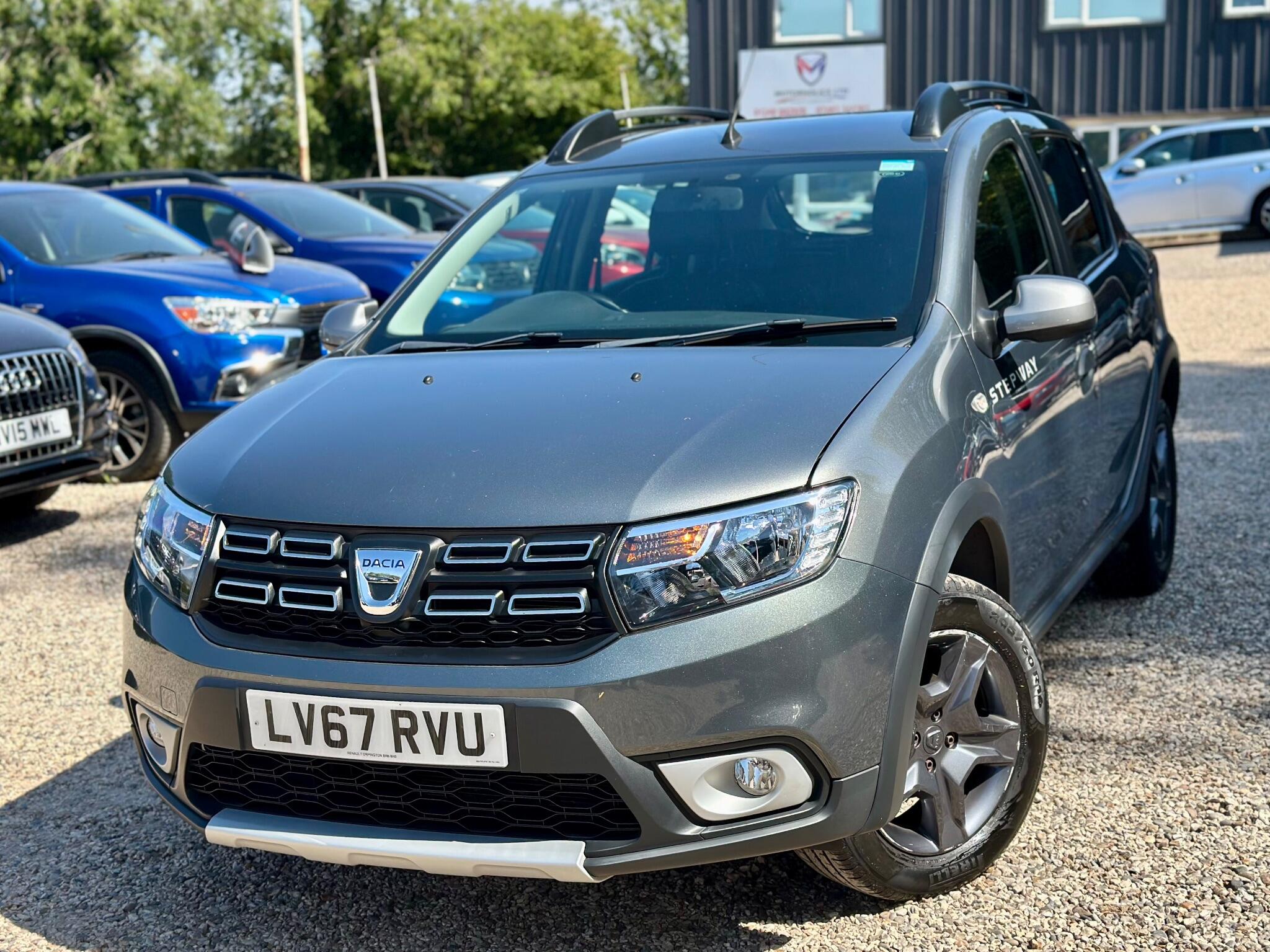 Dacia Sandero view 5