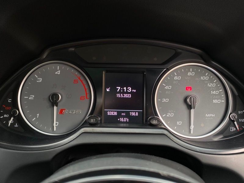 2013 Audi SQ5 image 16