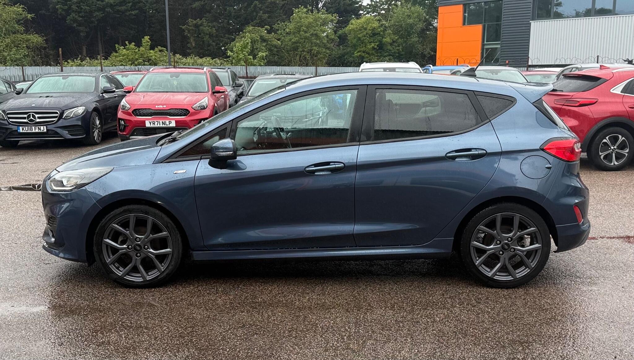 Ford Fiesta view 8