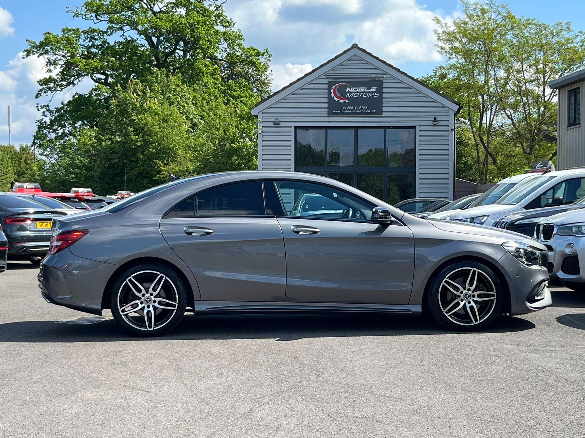 Mercedes-Benz Cla view 8